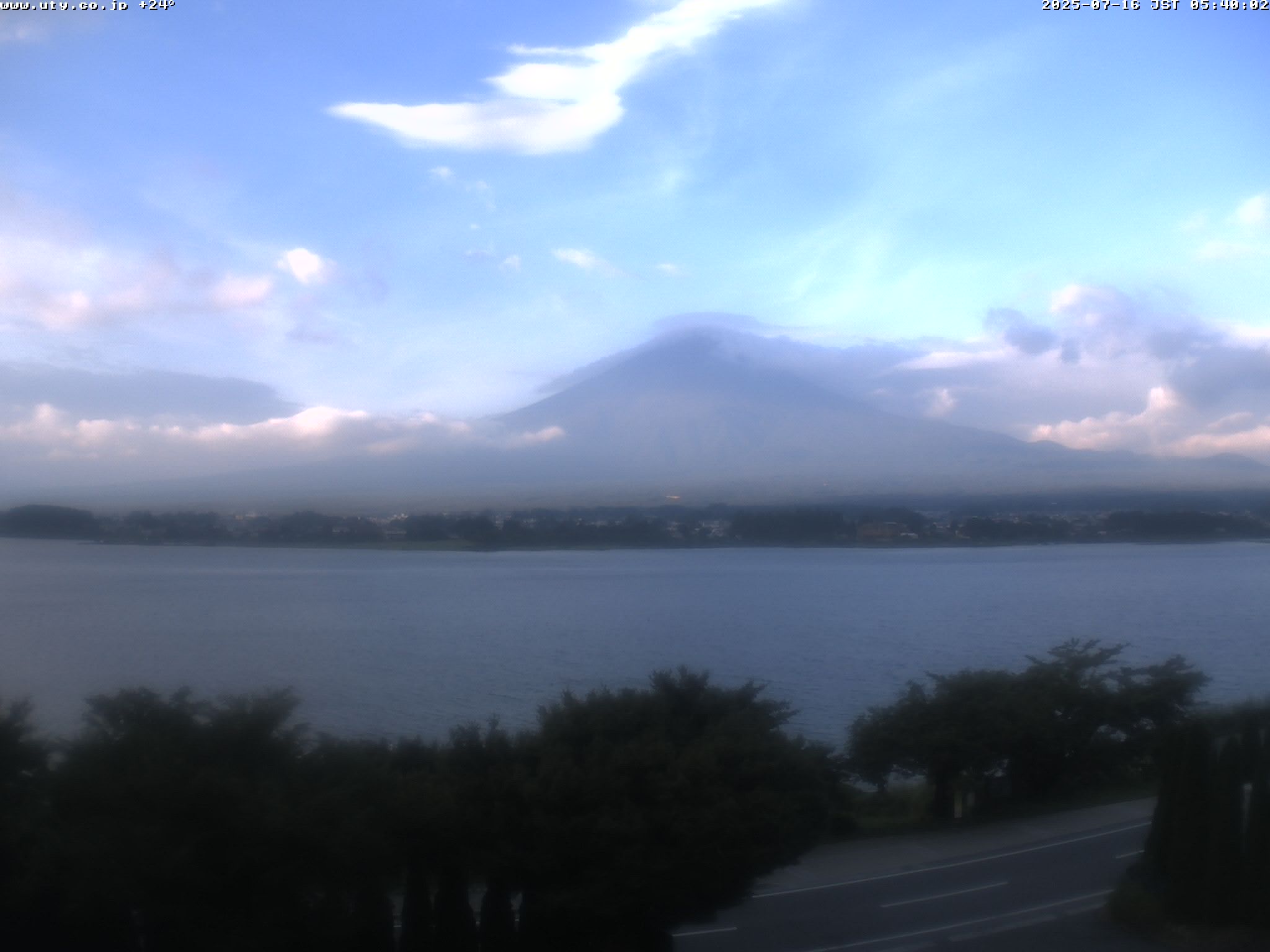 河口湖ライブカメラ