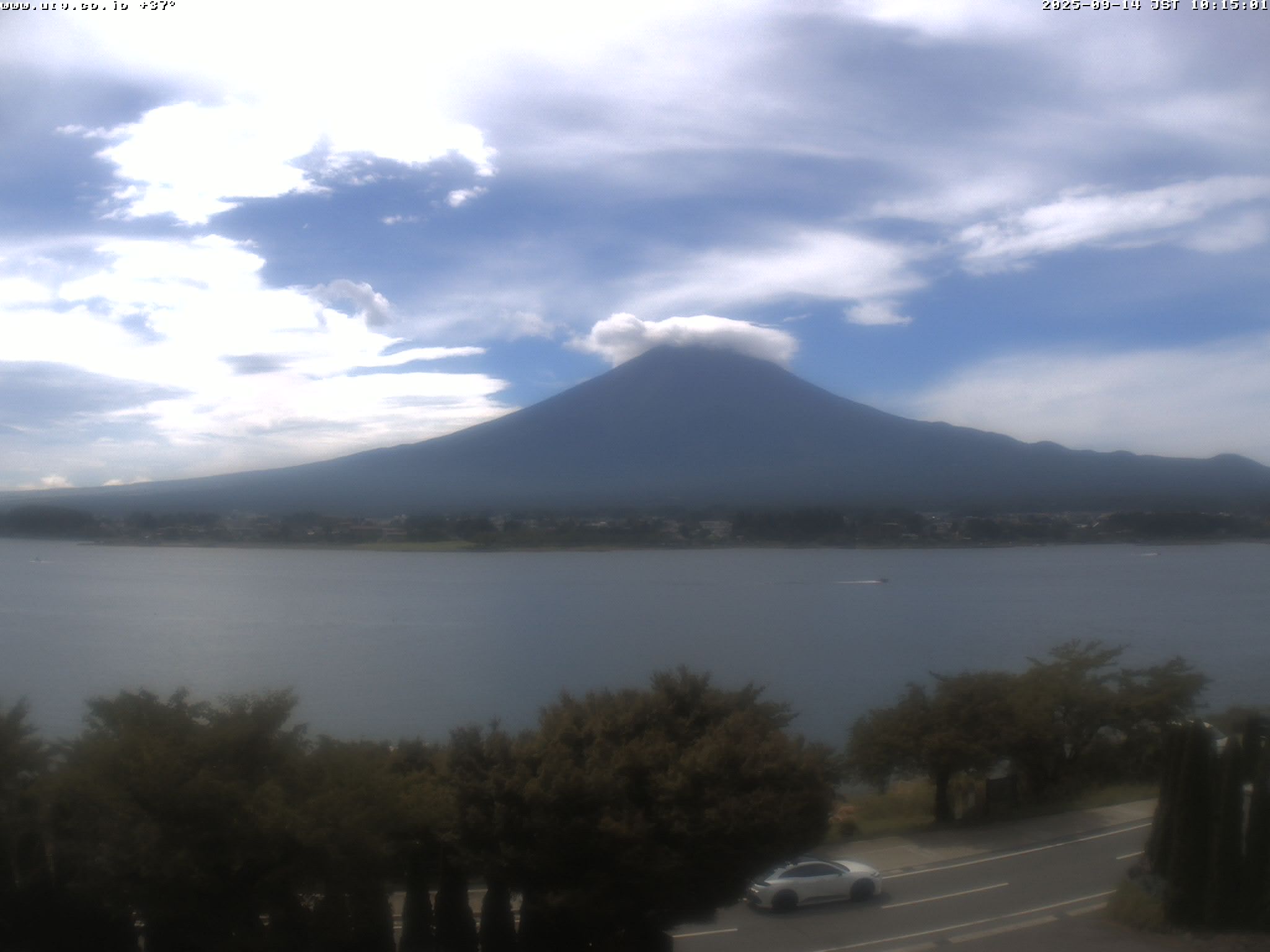 河口湖ライブカメラ