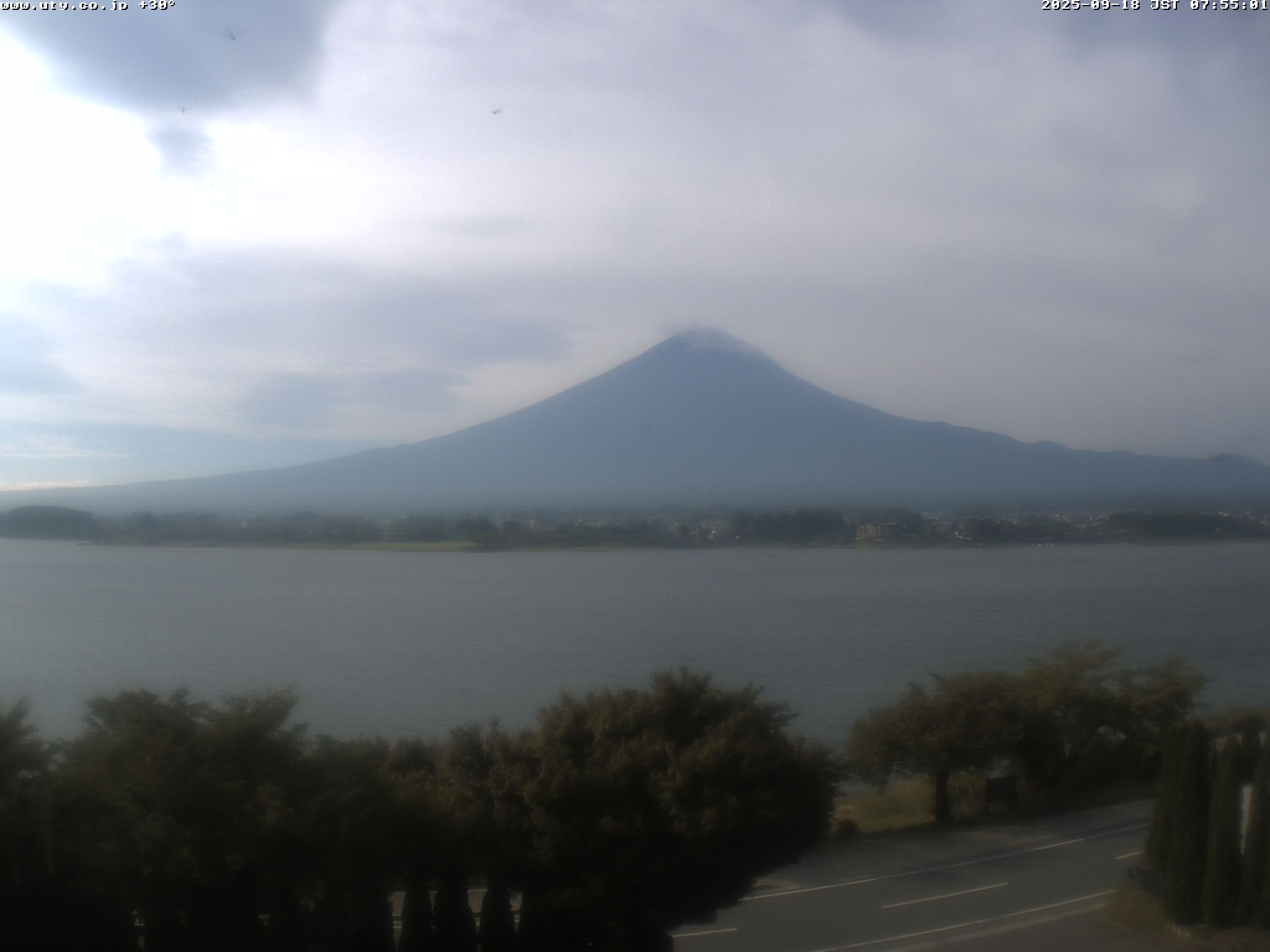 河口湖ライブカメラ