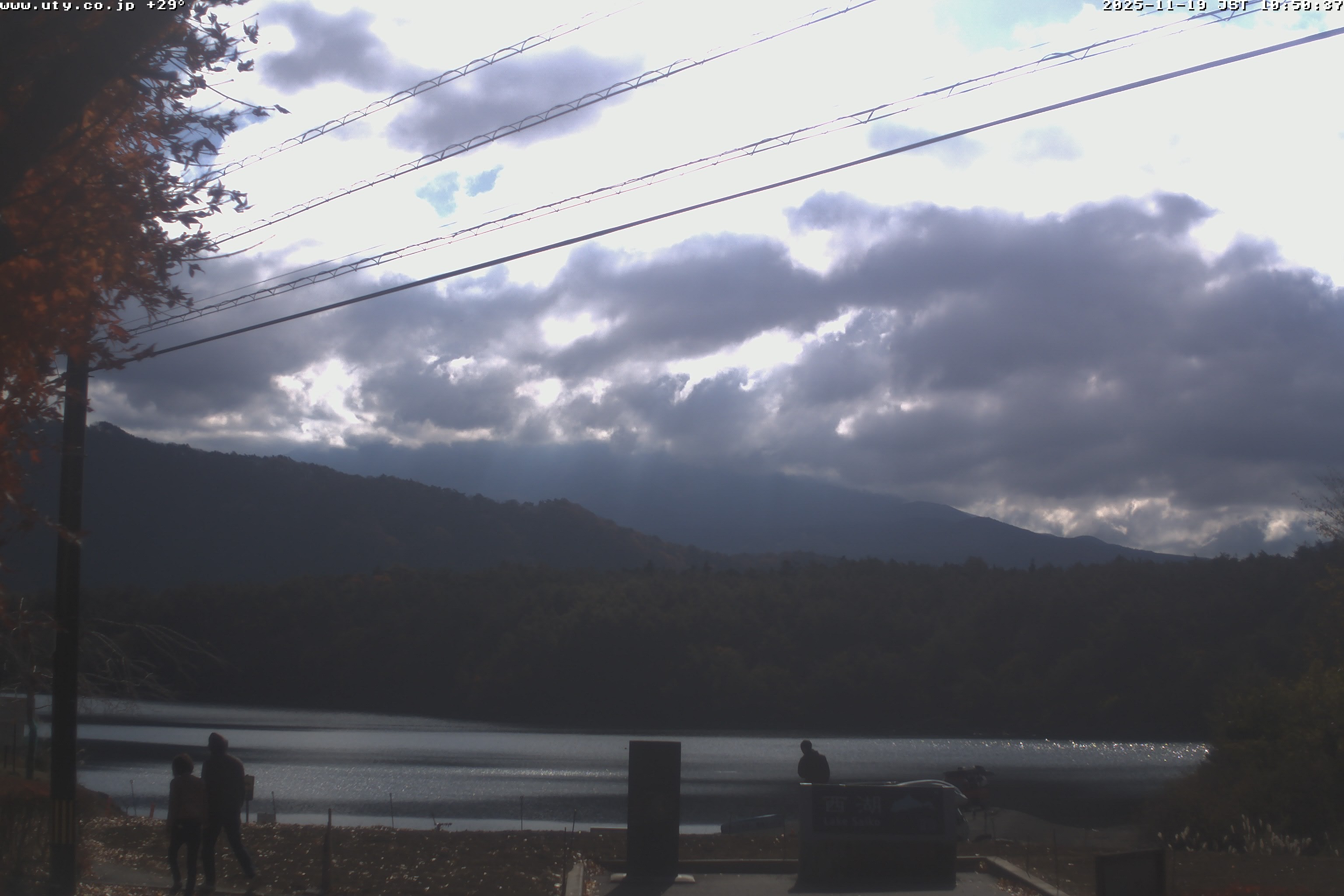 西湖ライブカメラ