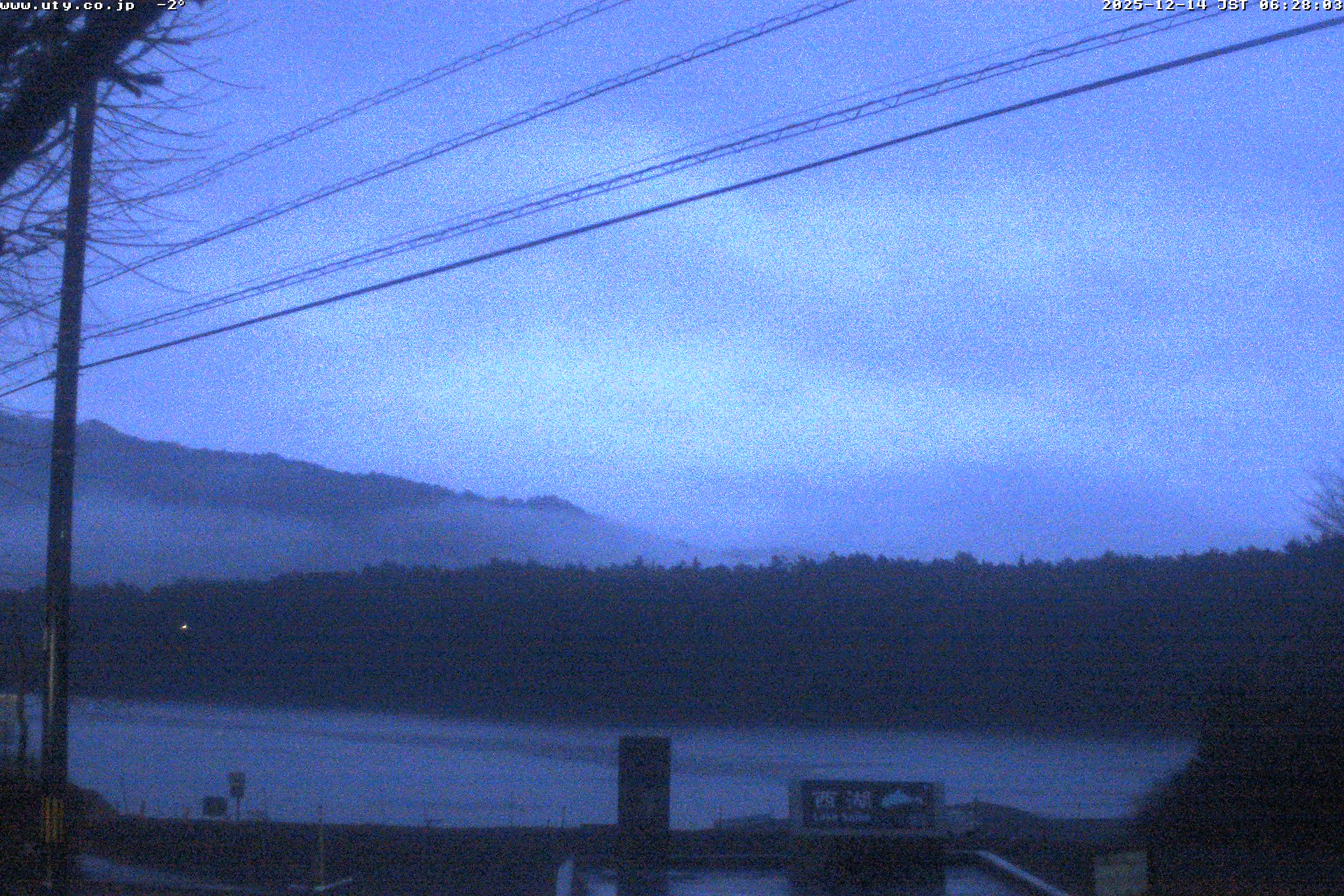 西湖ライブカメラ