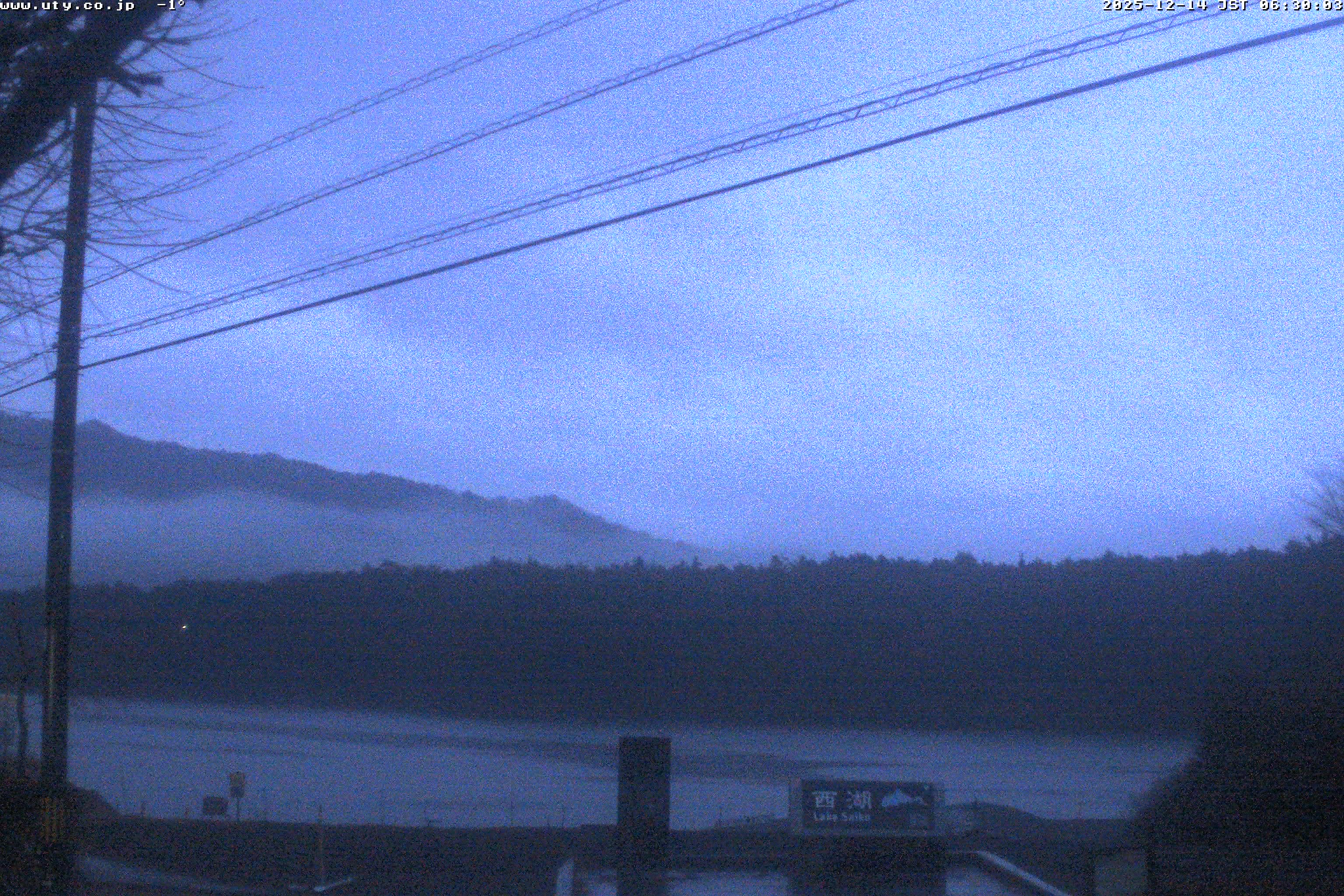 西湖ライブカメラ