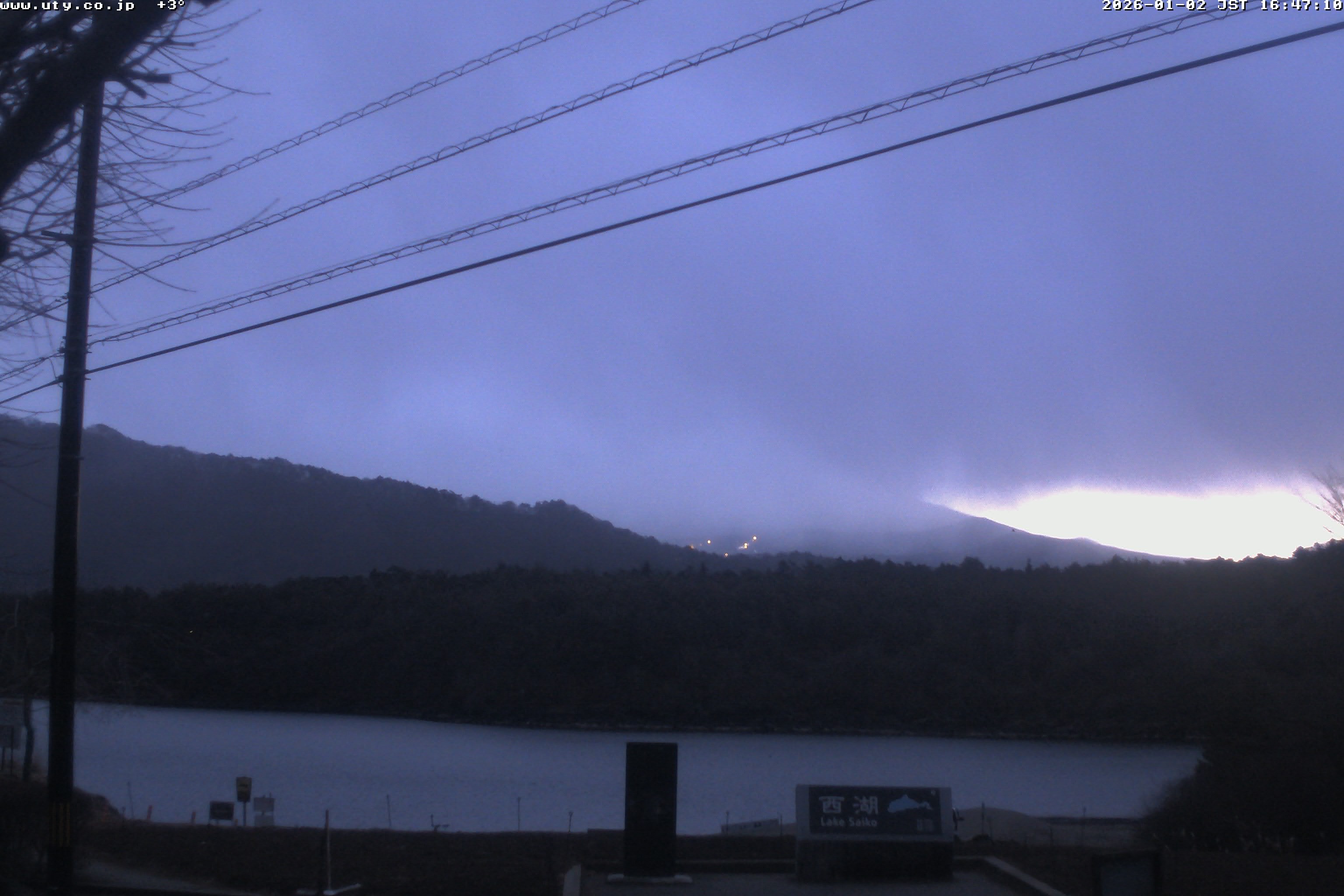 西湖ライブカメラ