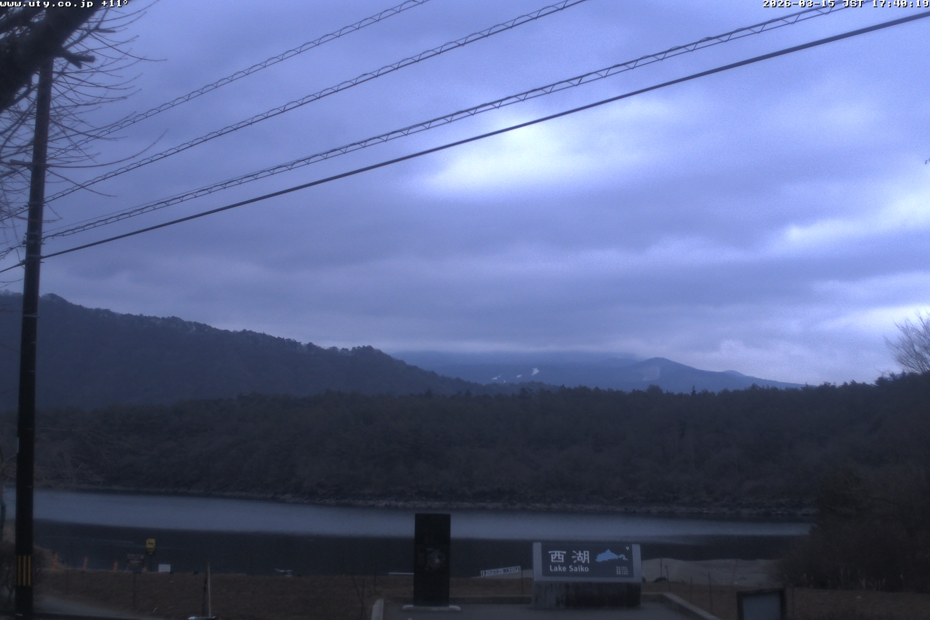 西湖ライブカメラ