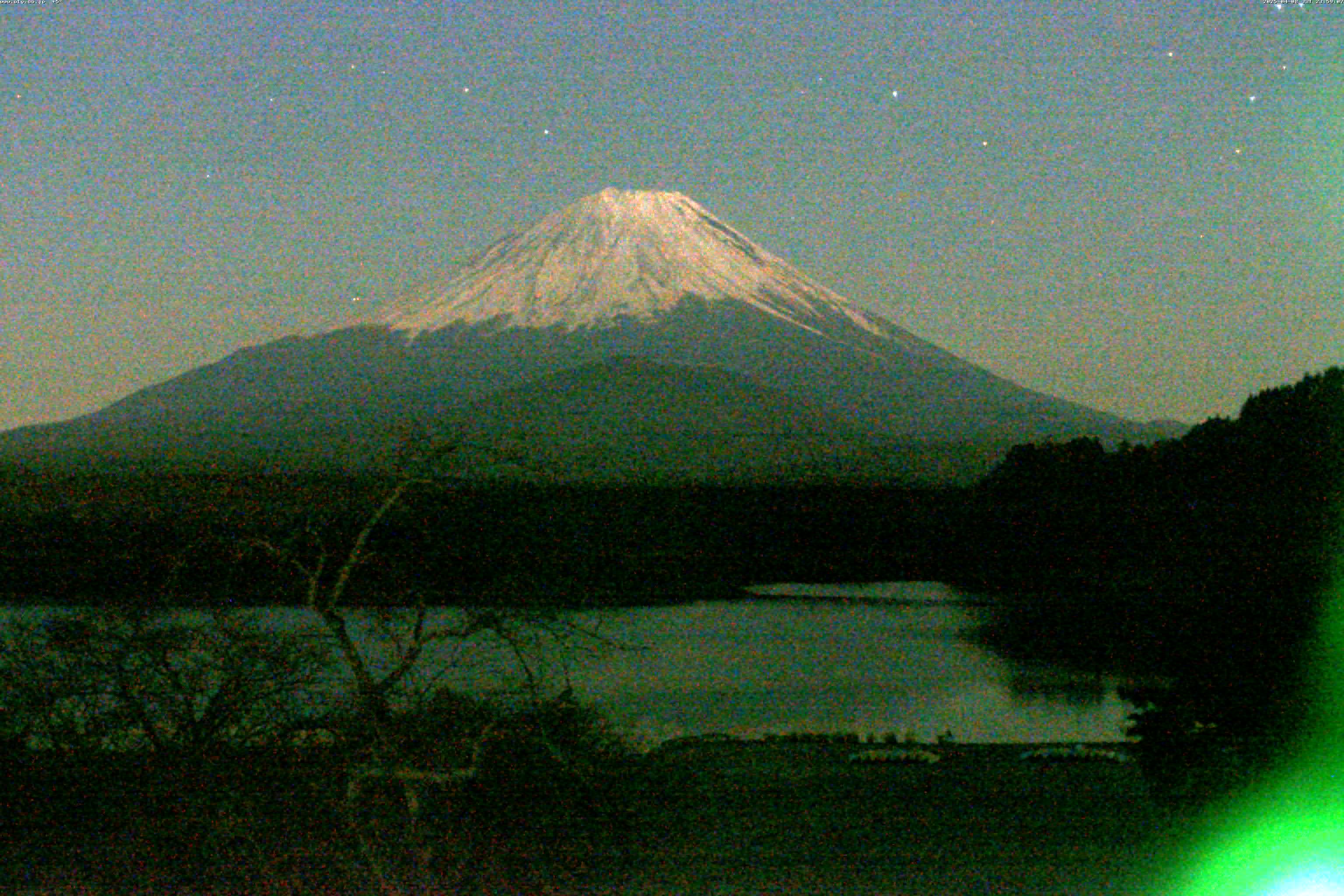 精進湖ライブカメラ