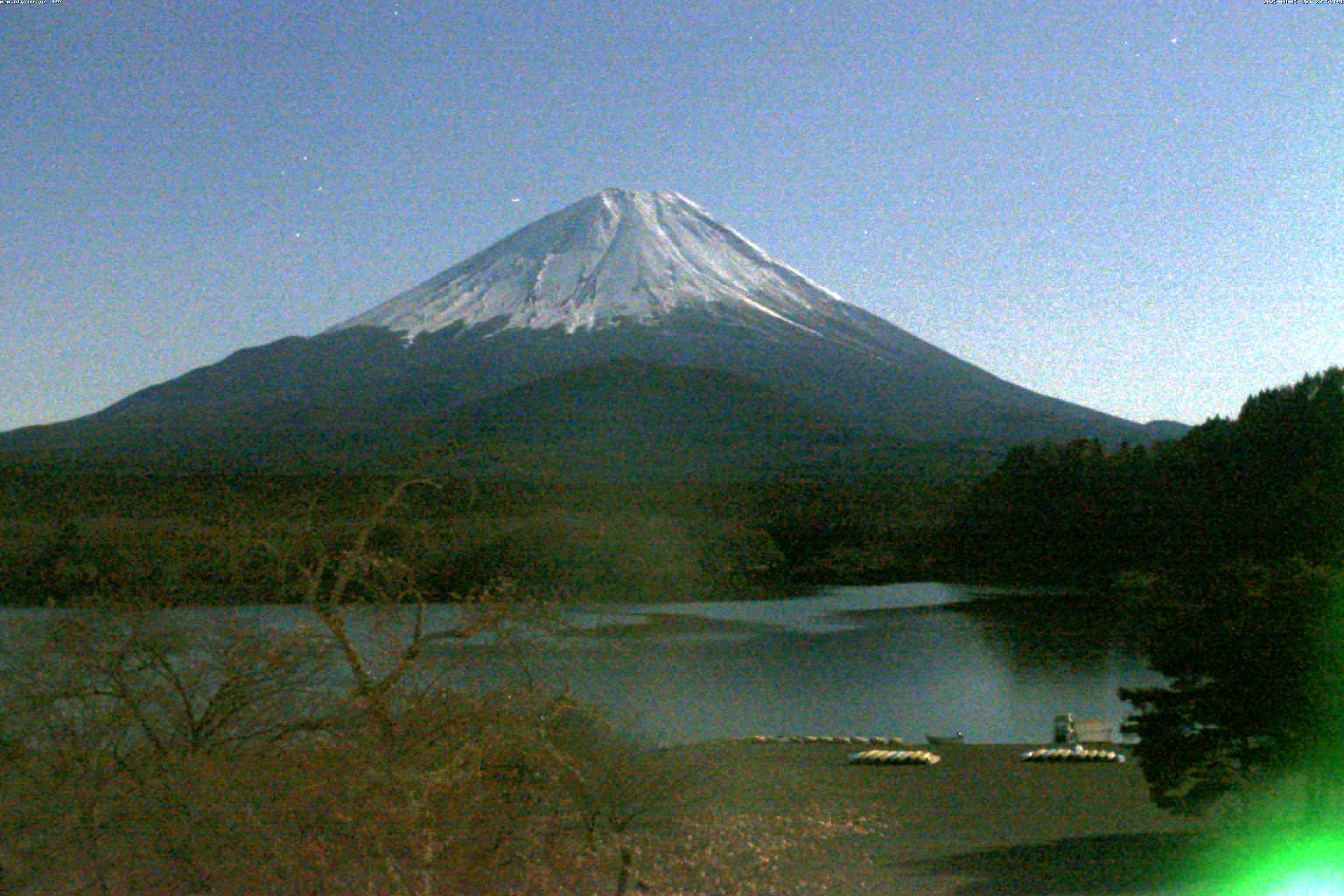 精進湖ライブカメラ