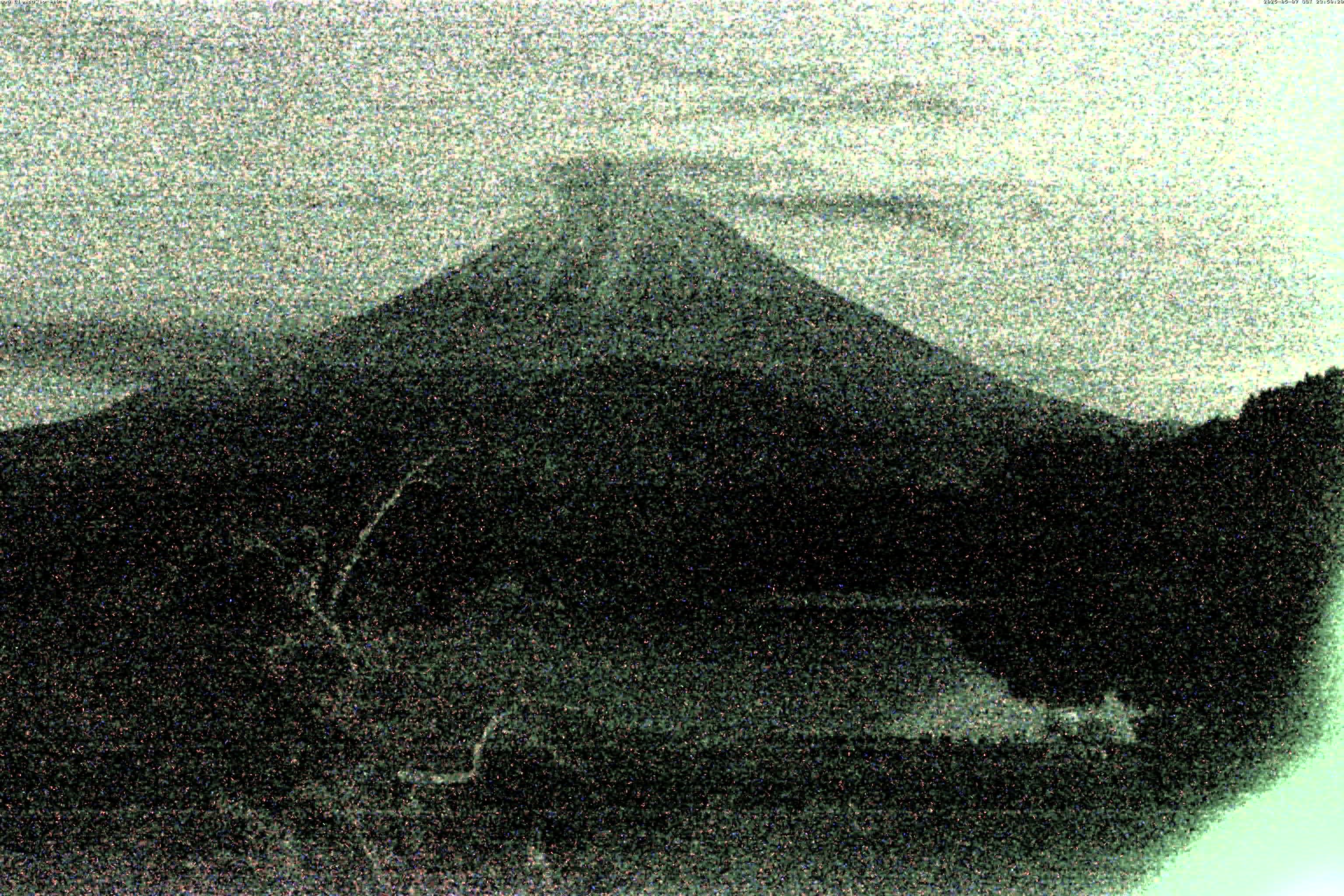 精進湖ライブカメラ