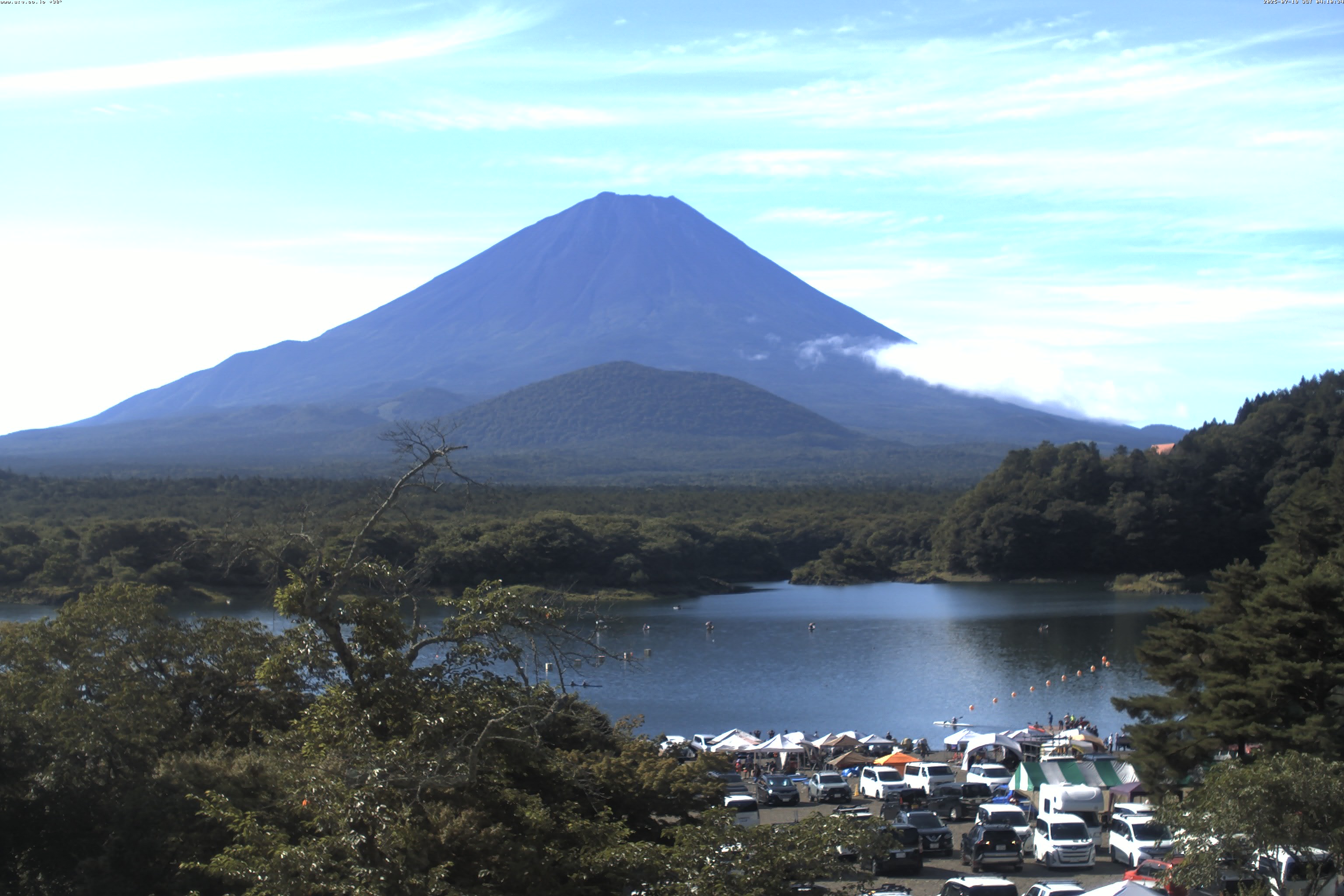 精進湖ライブカメラ