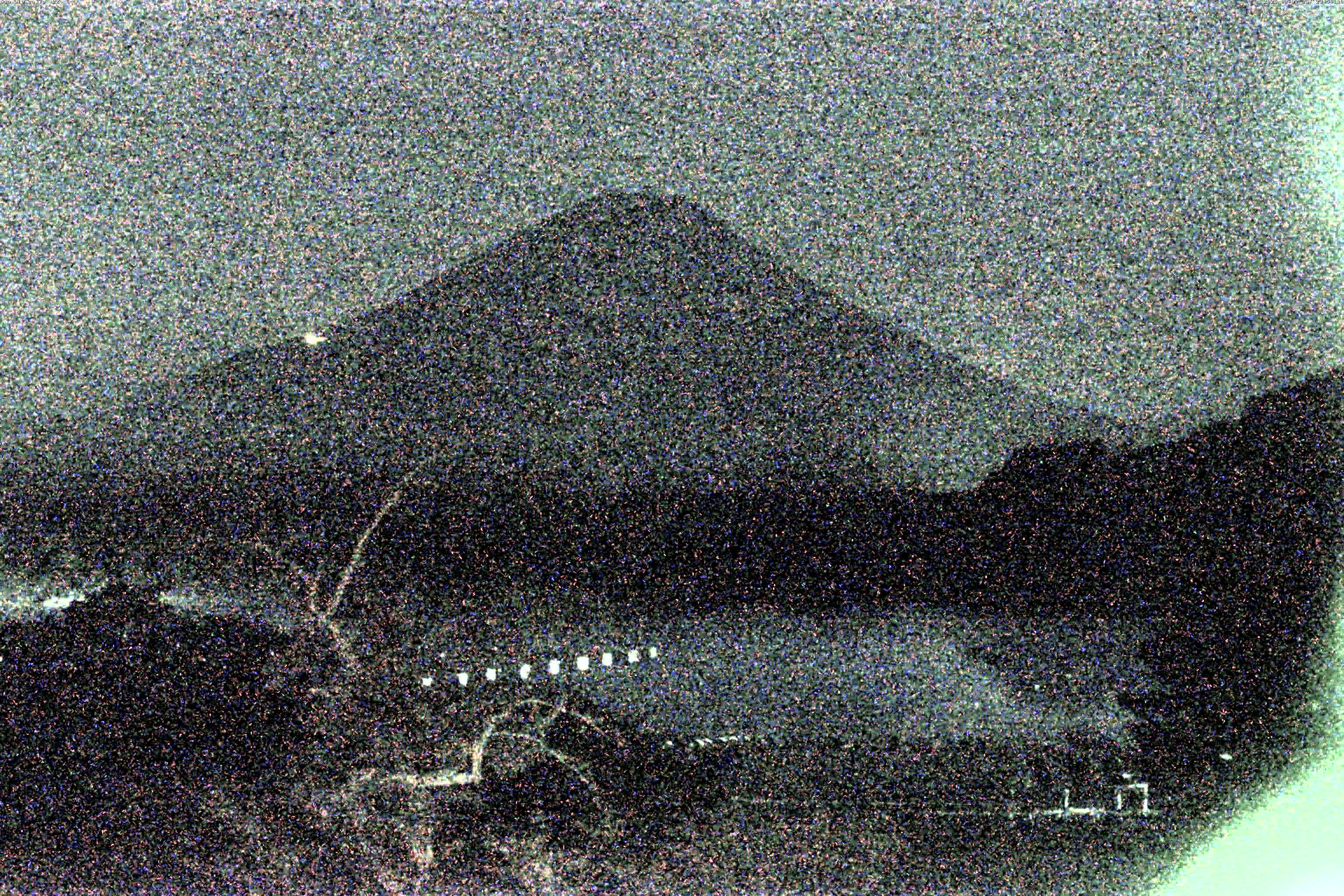 精進湖ライブカメラ