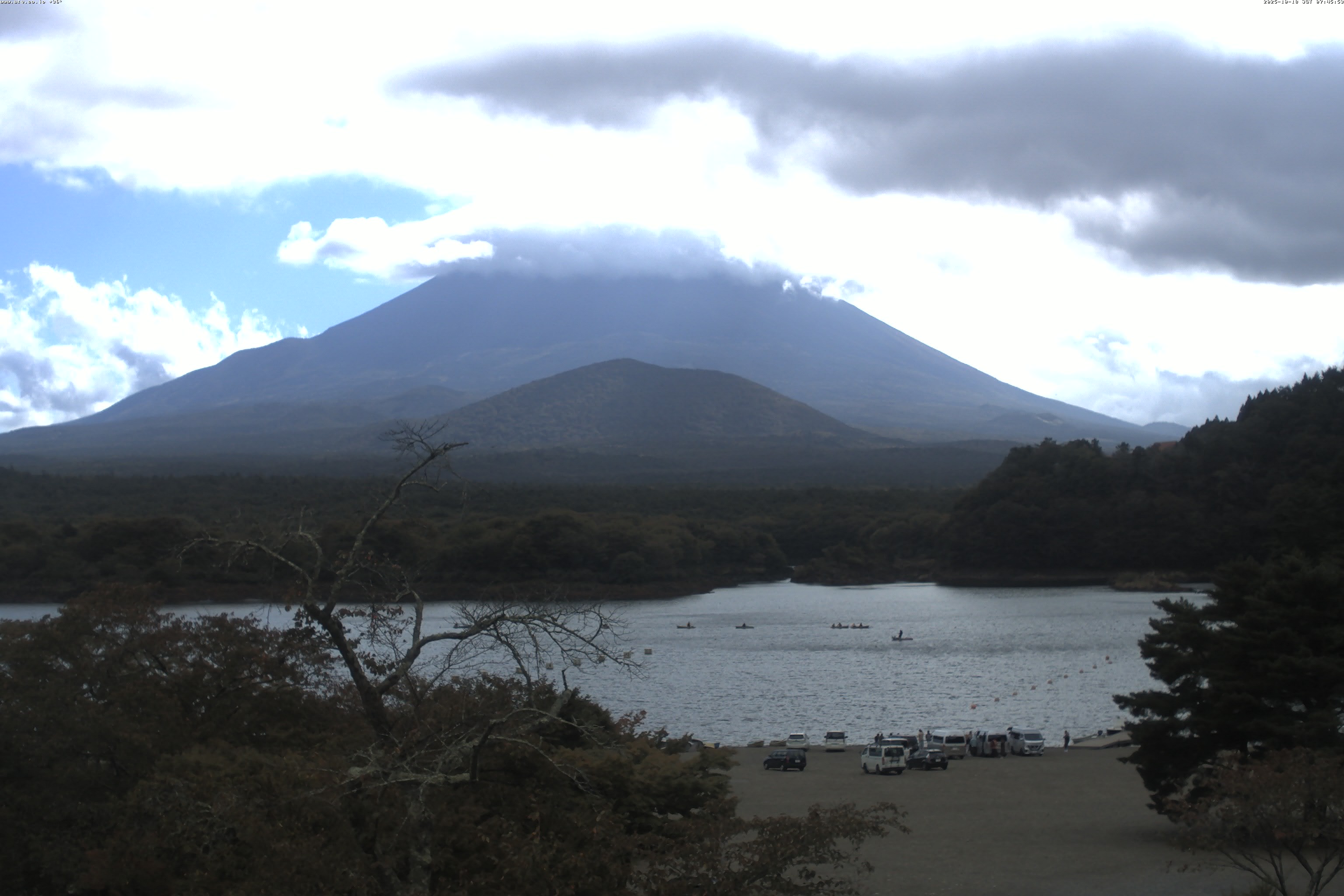精進湖ライブカメラ
