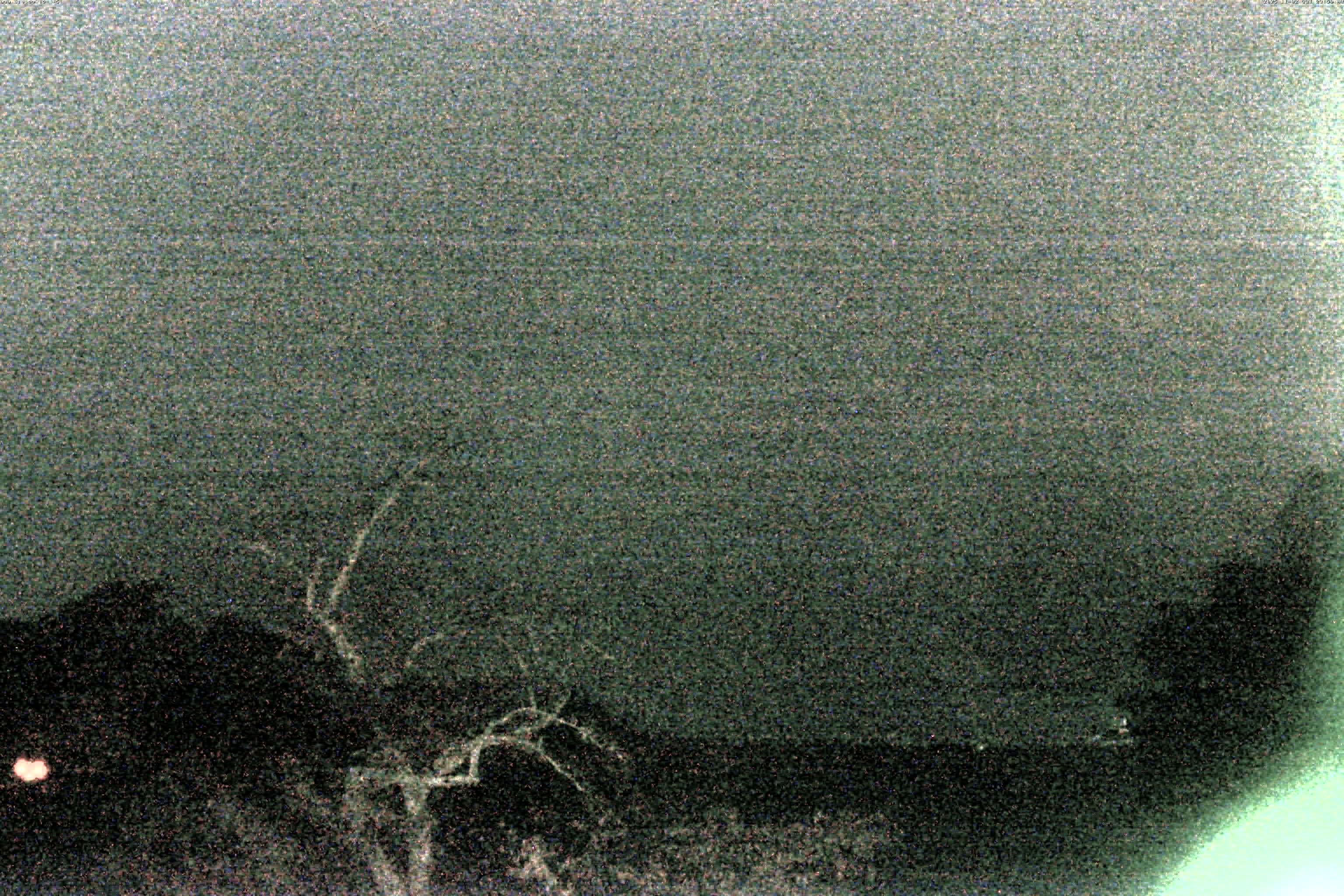 精進湖ライブカメラ