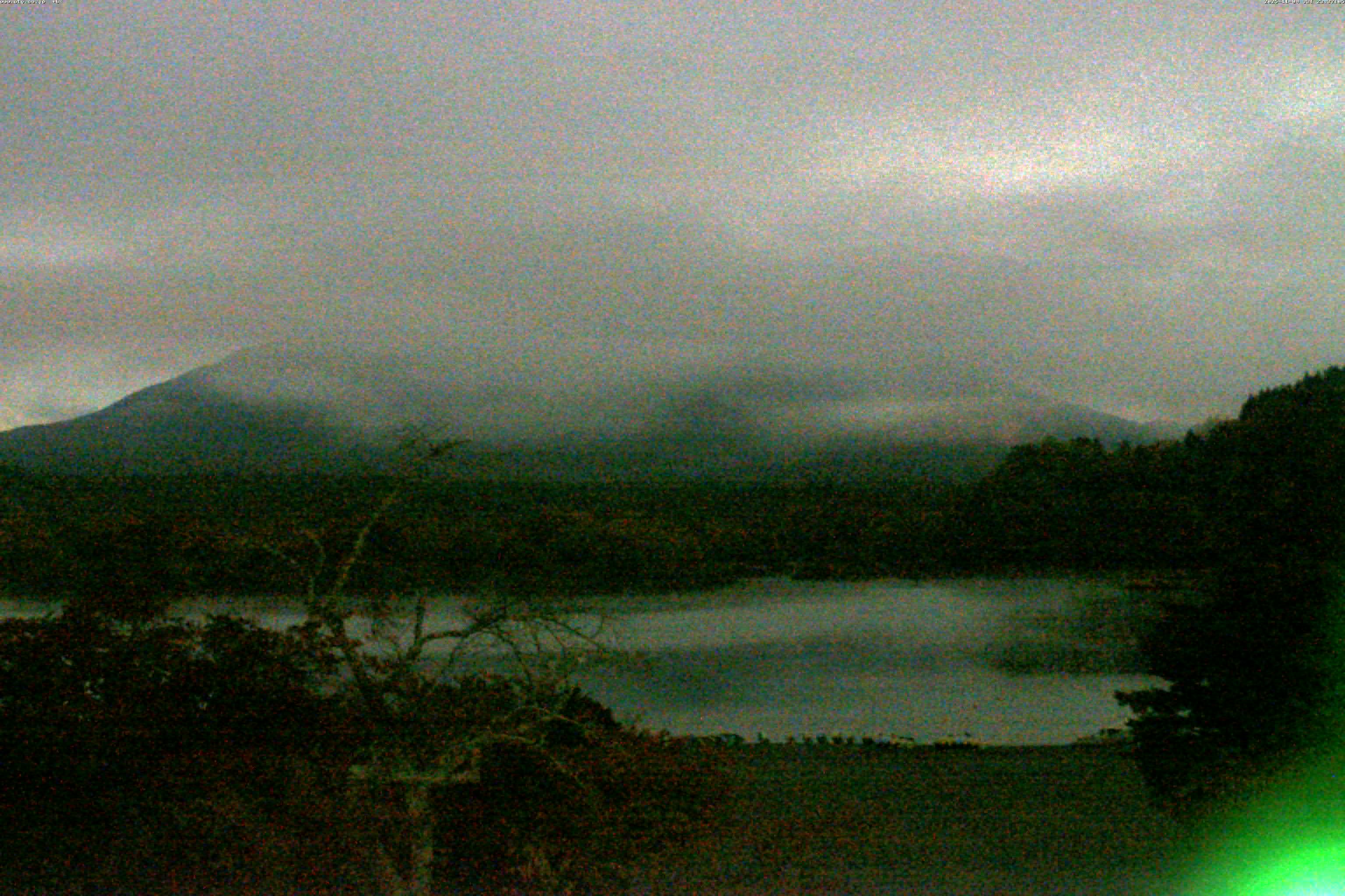 精進湖ライブカメラ