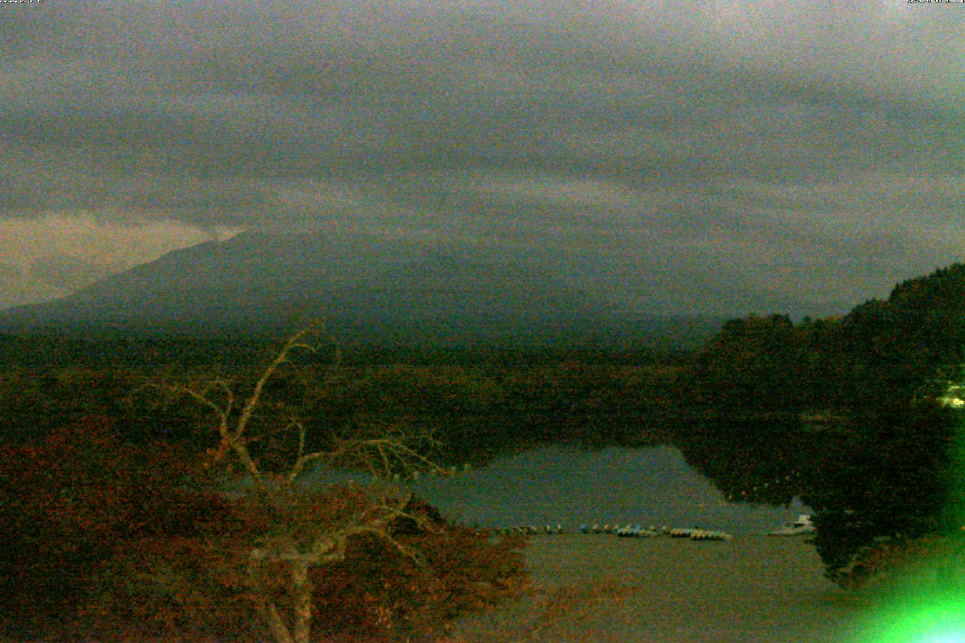 精進湖ライブカメラ