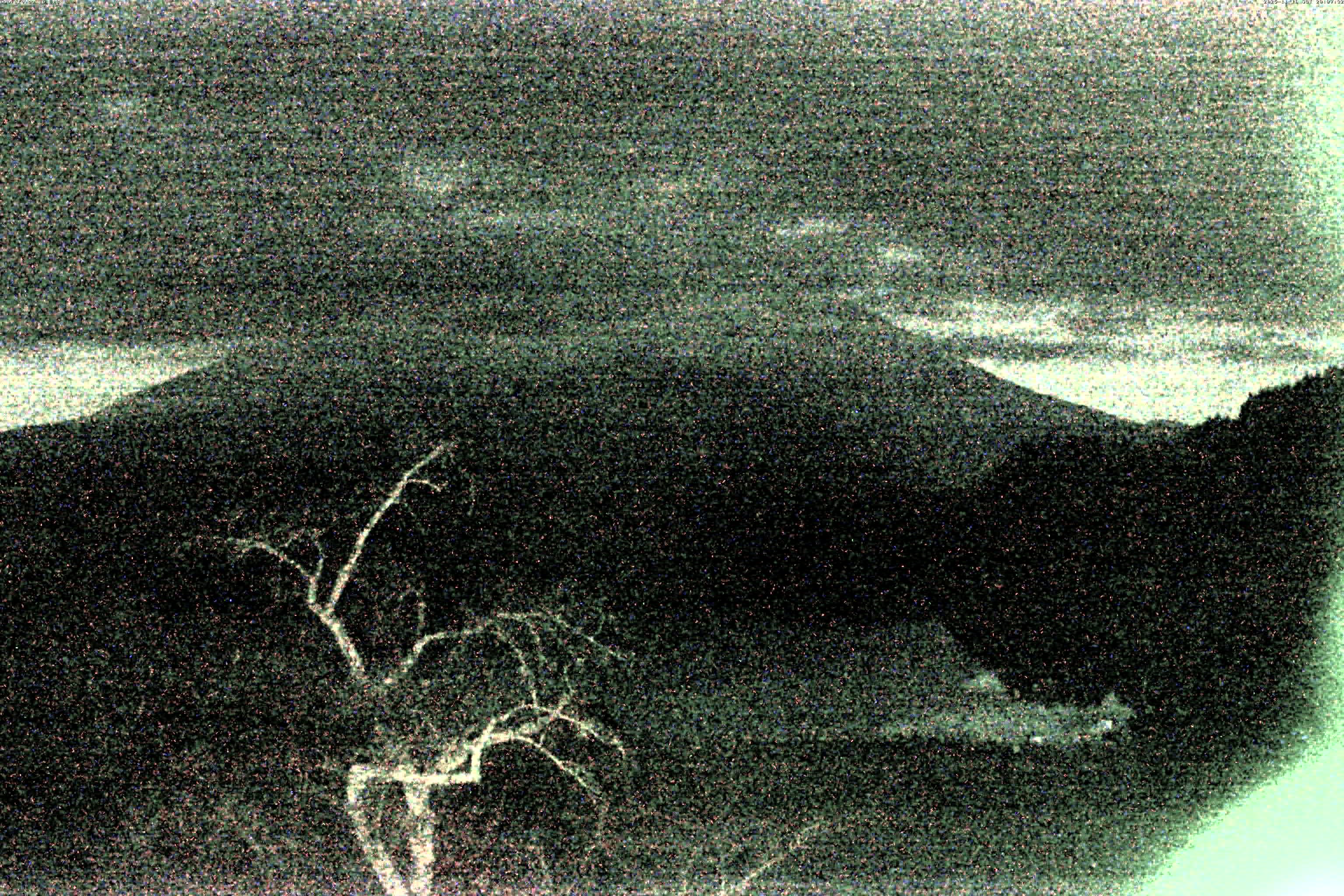 精進湖ライブカメラ