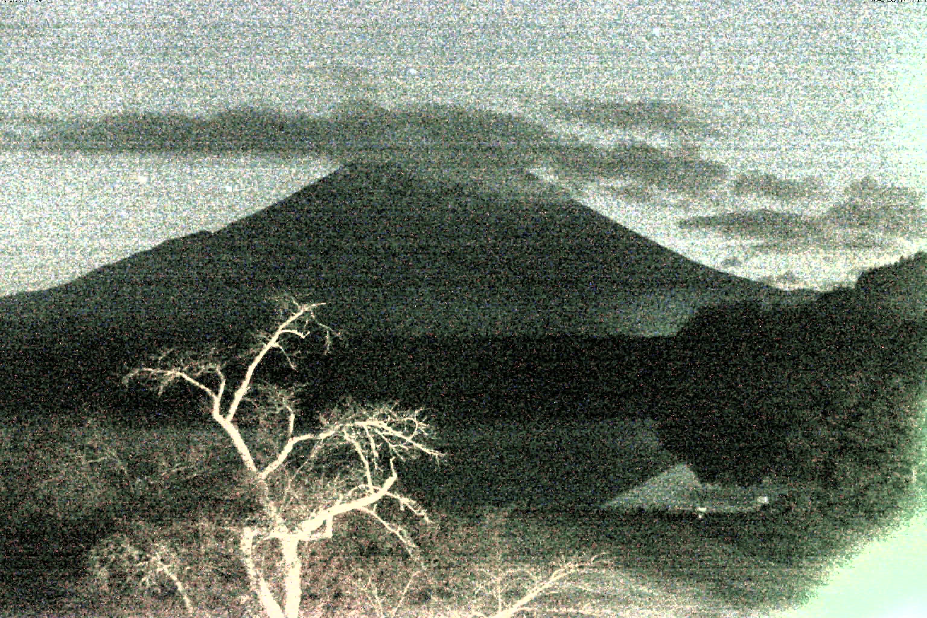 精進湖ライブカメラ