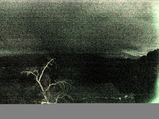 精進湖ライブカメラ