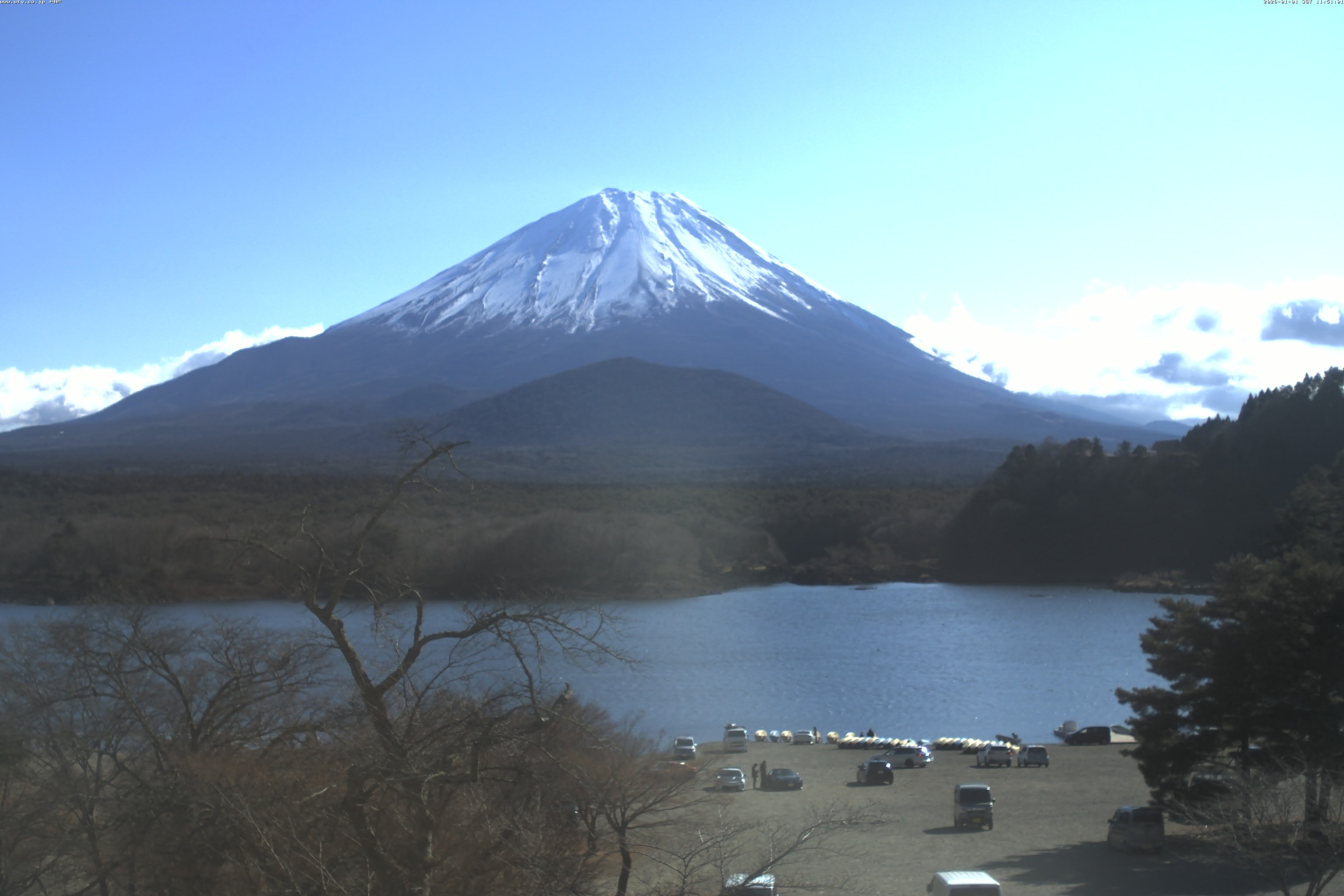 精進湖ライブカメラ