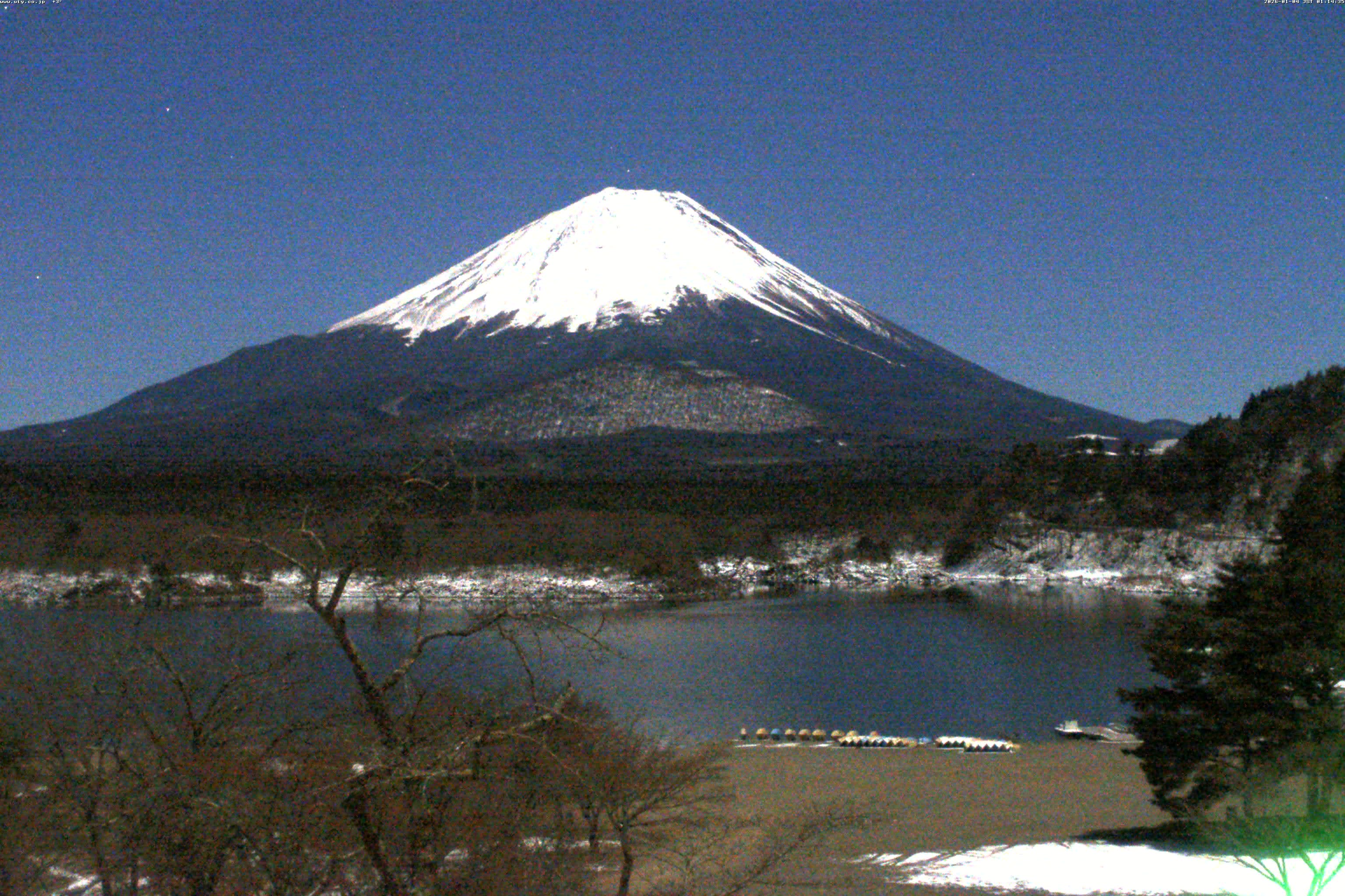 精進湖ライブカメラ