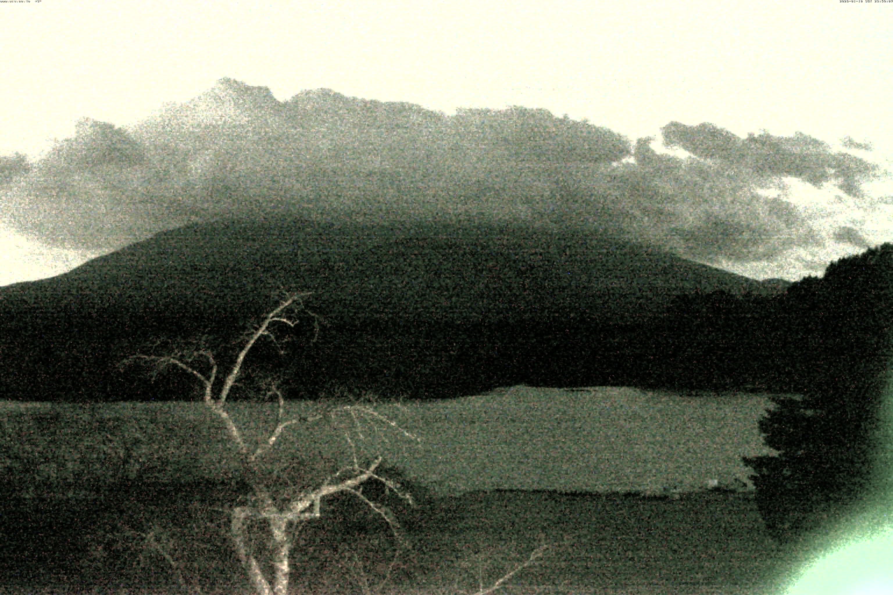 精進湖ライブカメラ