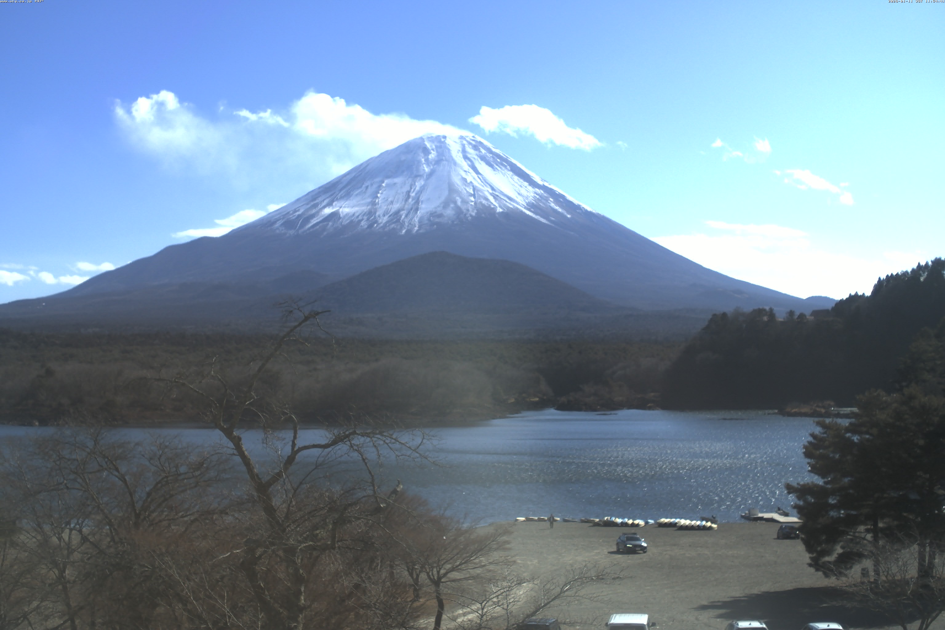 精進湖ライブカメラ