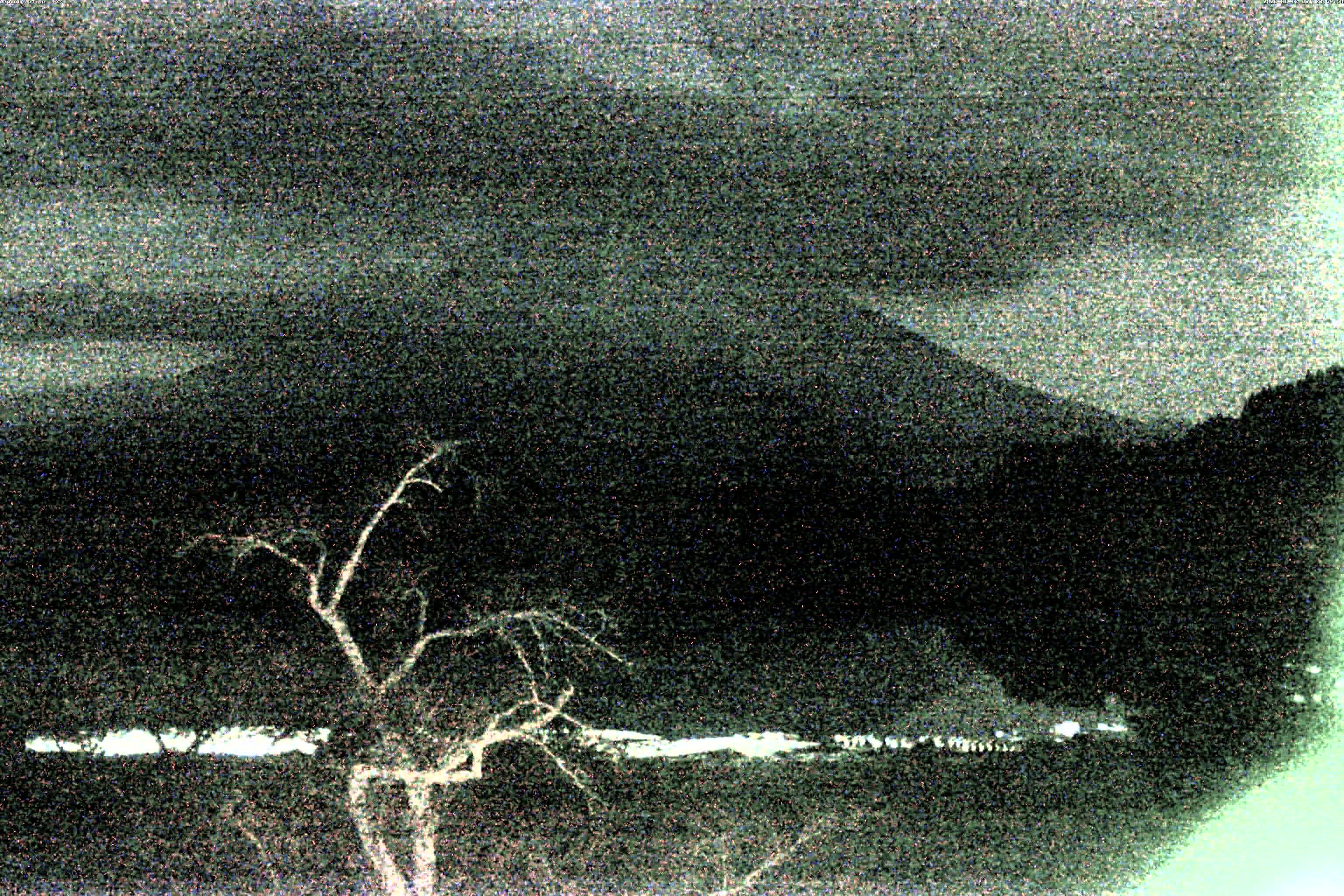 精進湖ライブカメラ