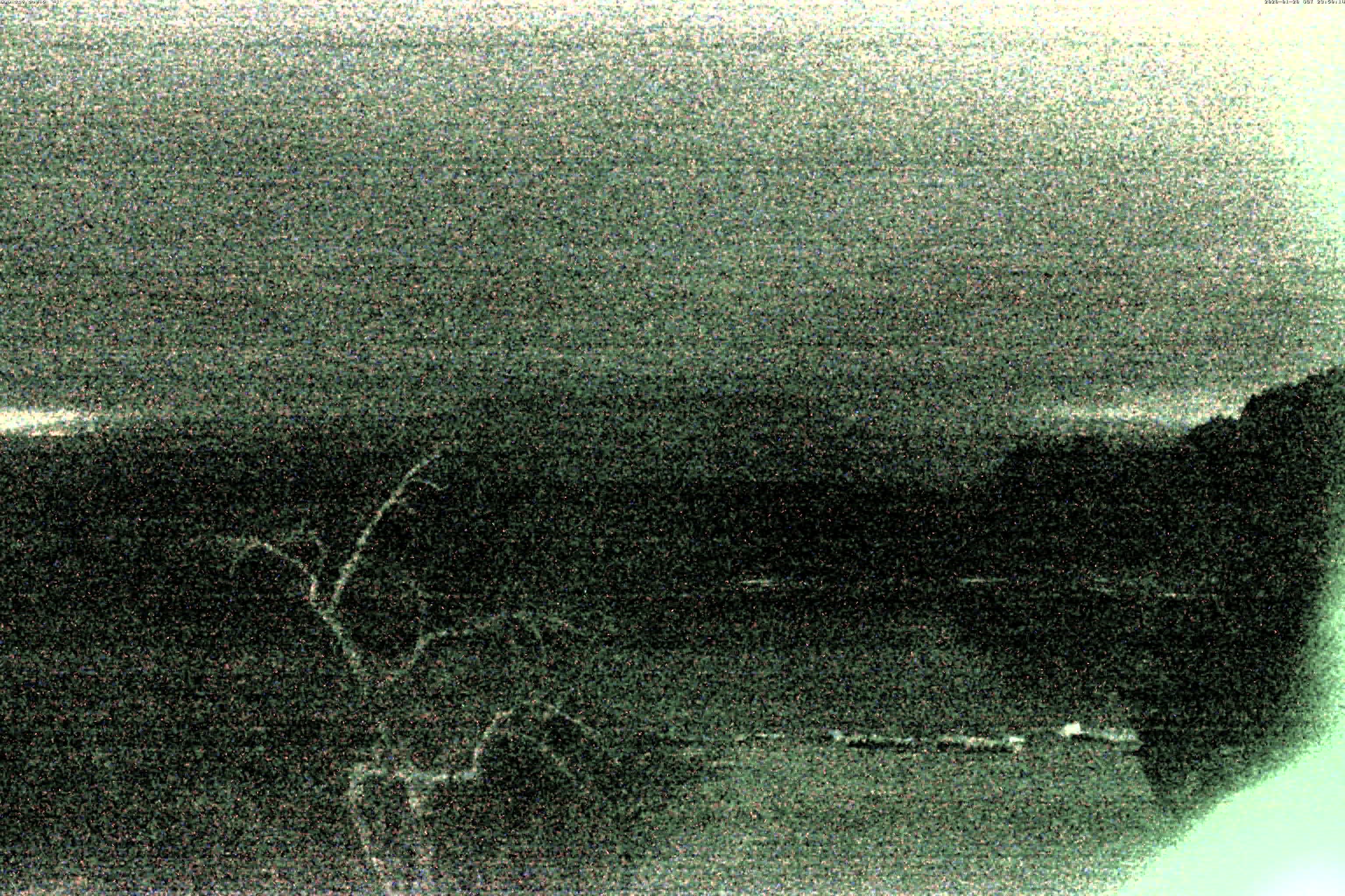 精進湖ライブカメラ