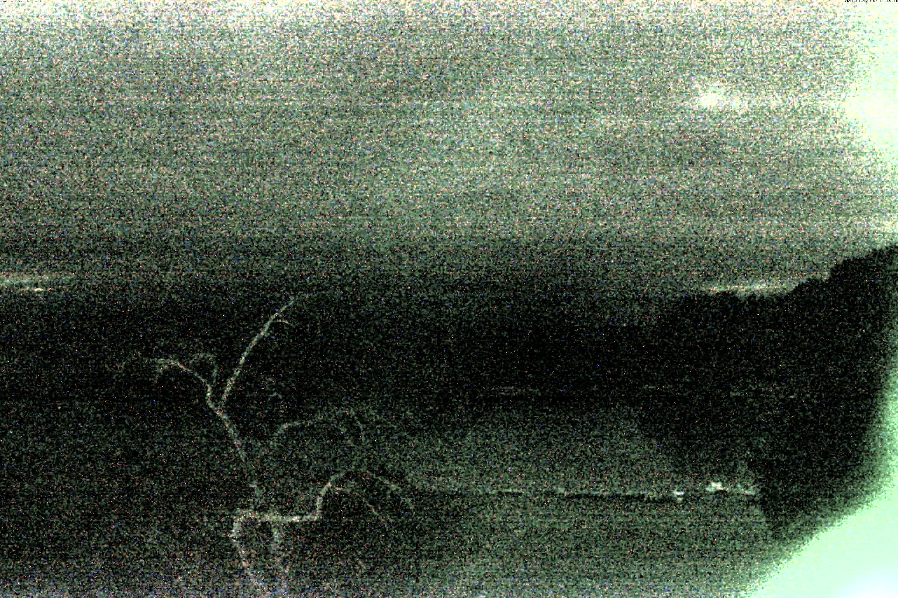 精進湖ライブカメラ