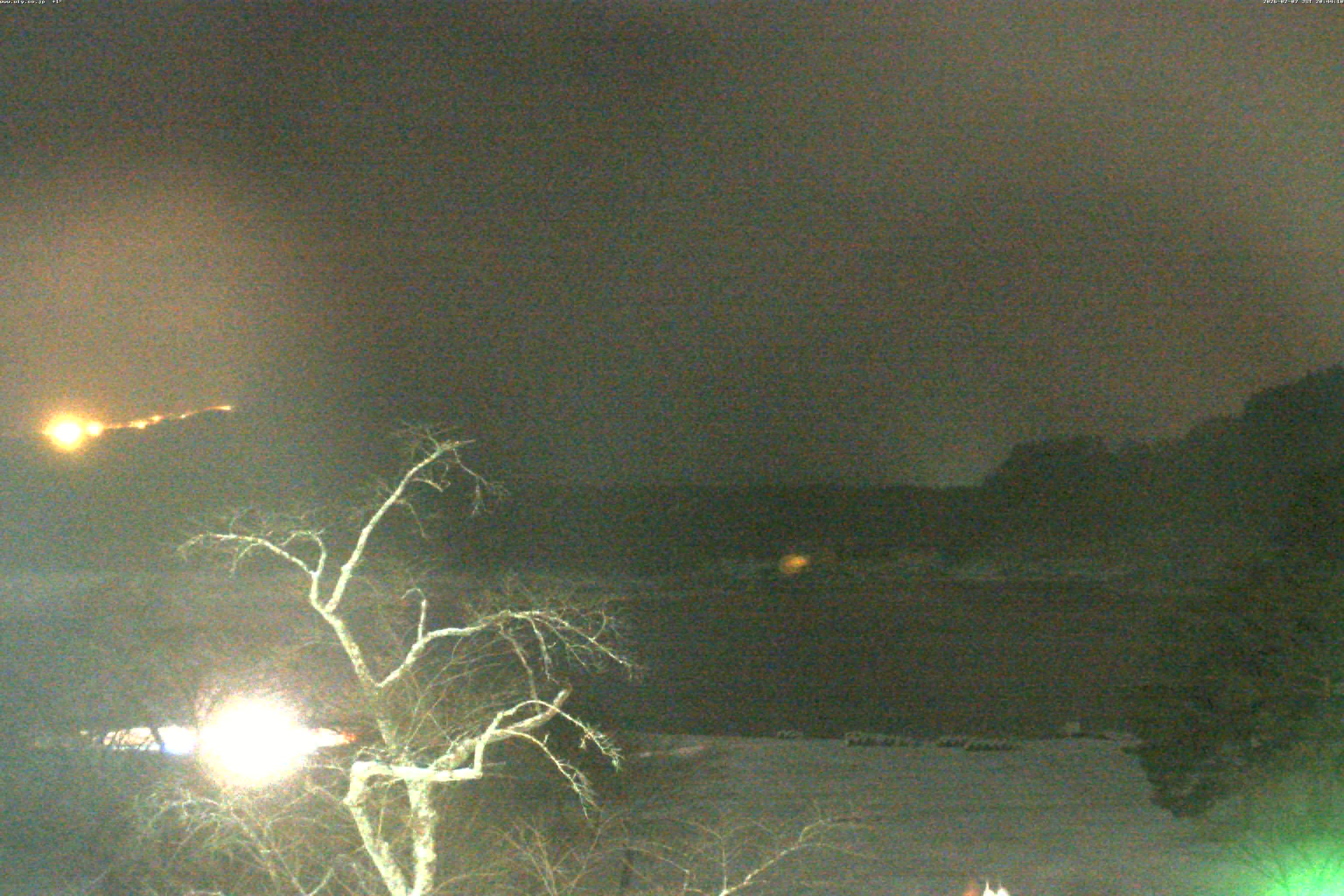 精進湖ライブカメラ