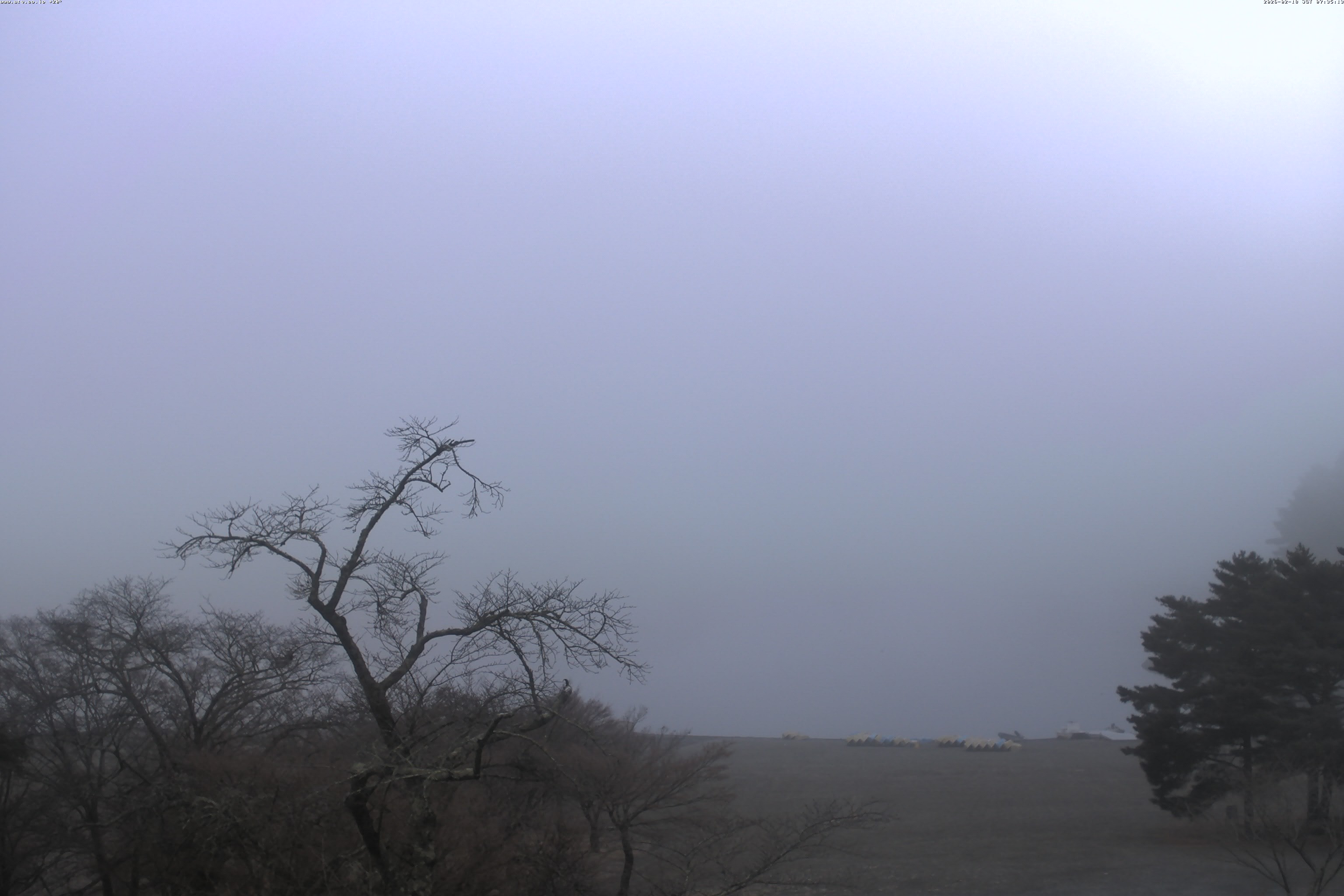精進湖ライブカメラ