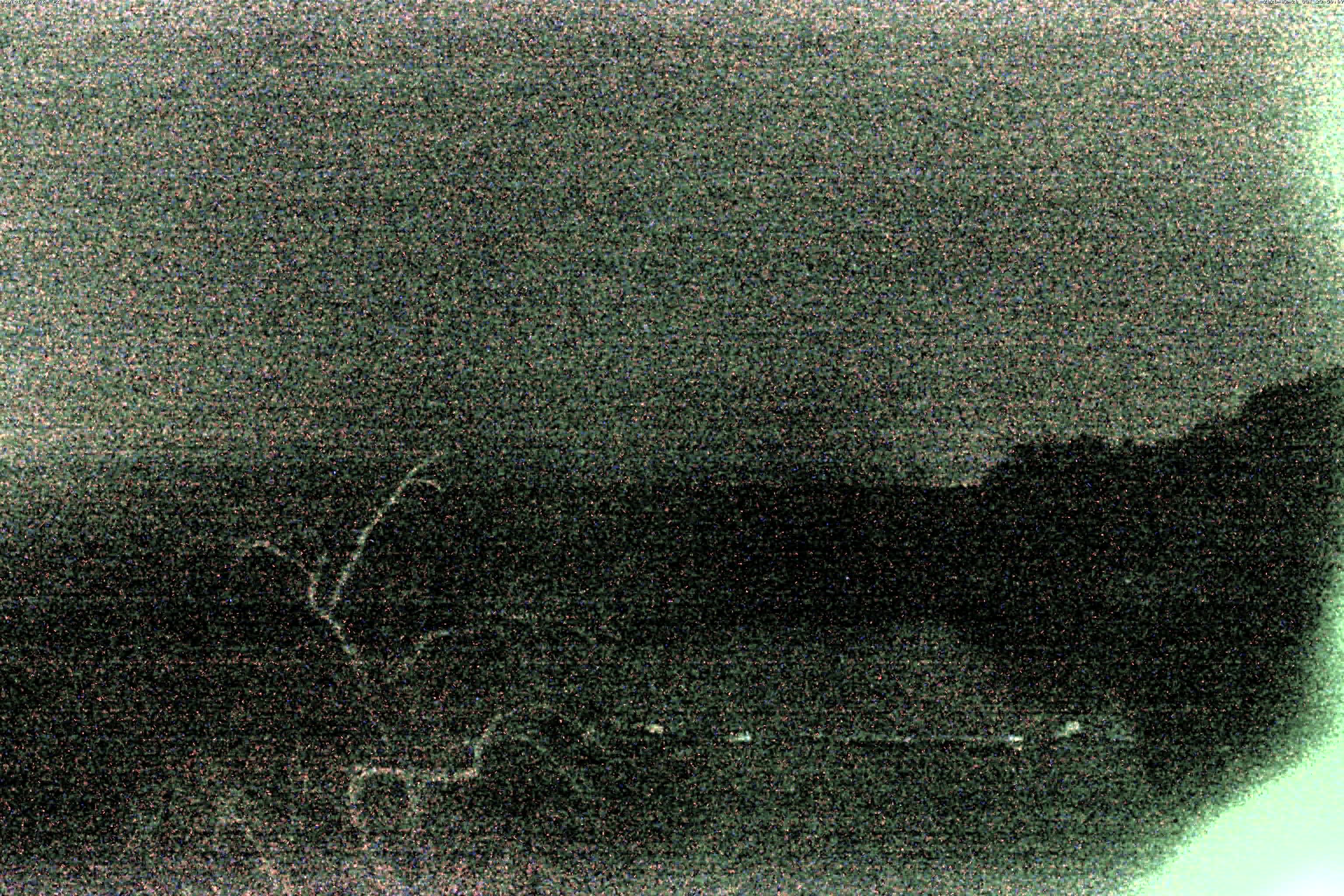 精進湖ライブカメラ