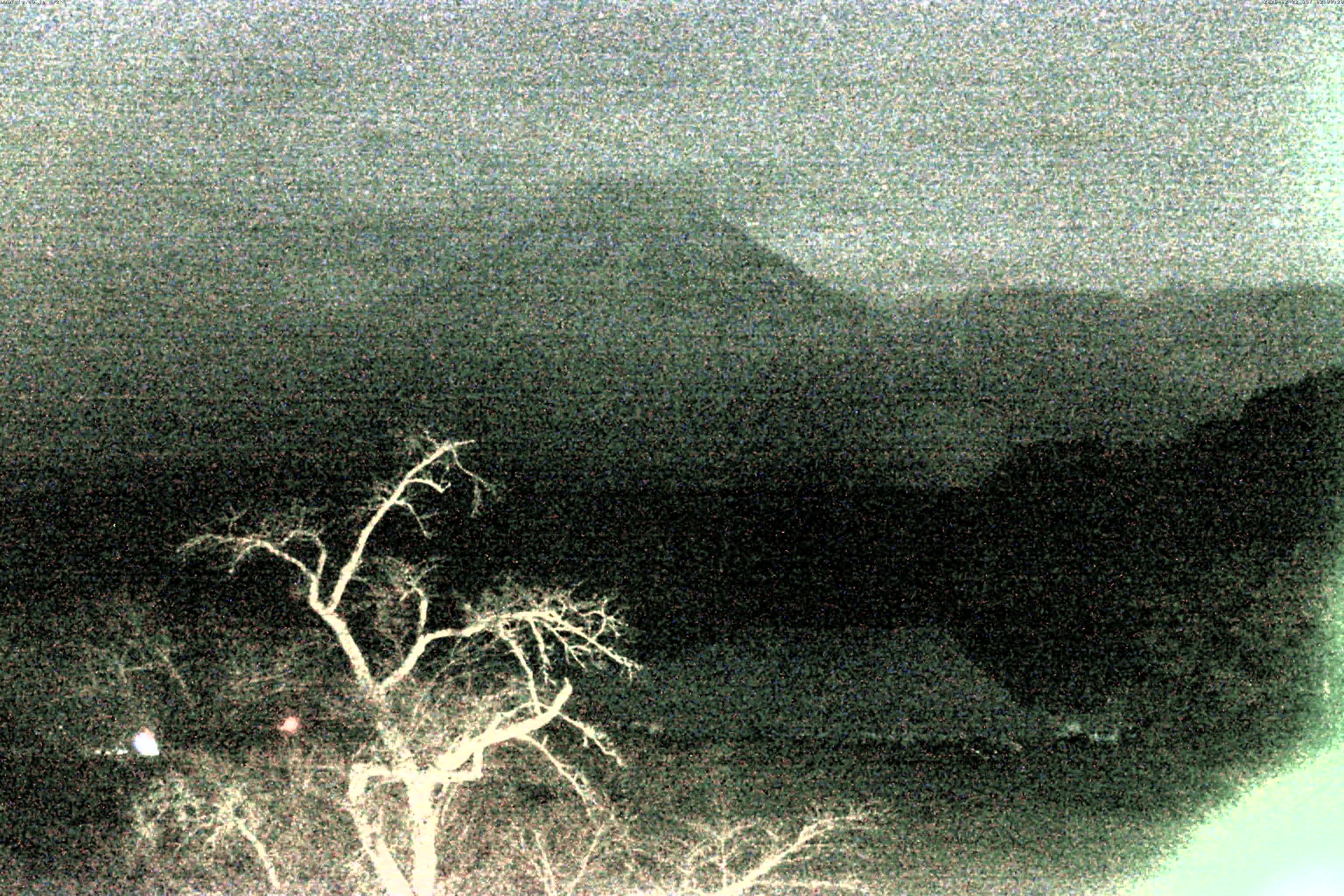 精進湖ライブカメラ