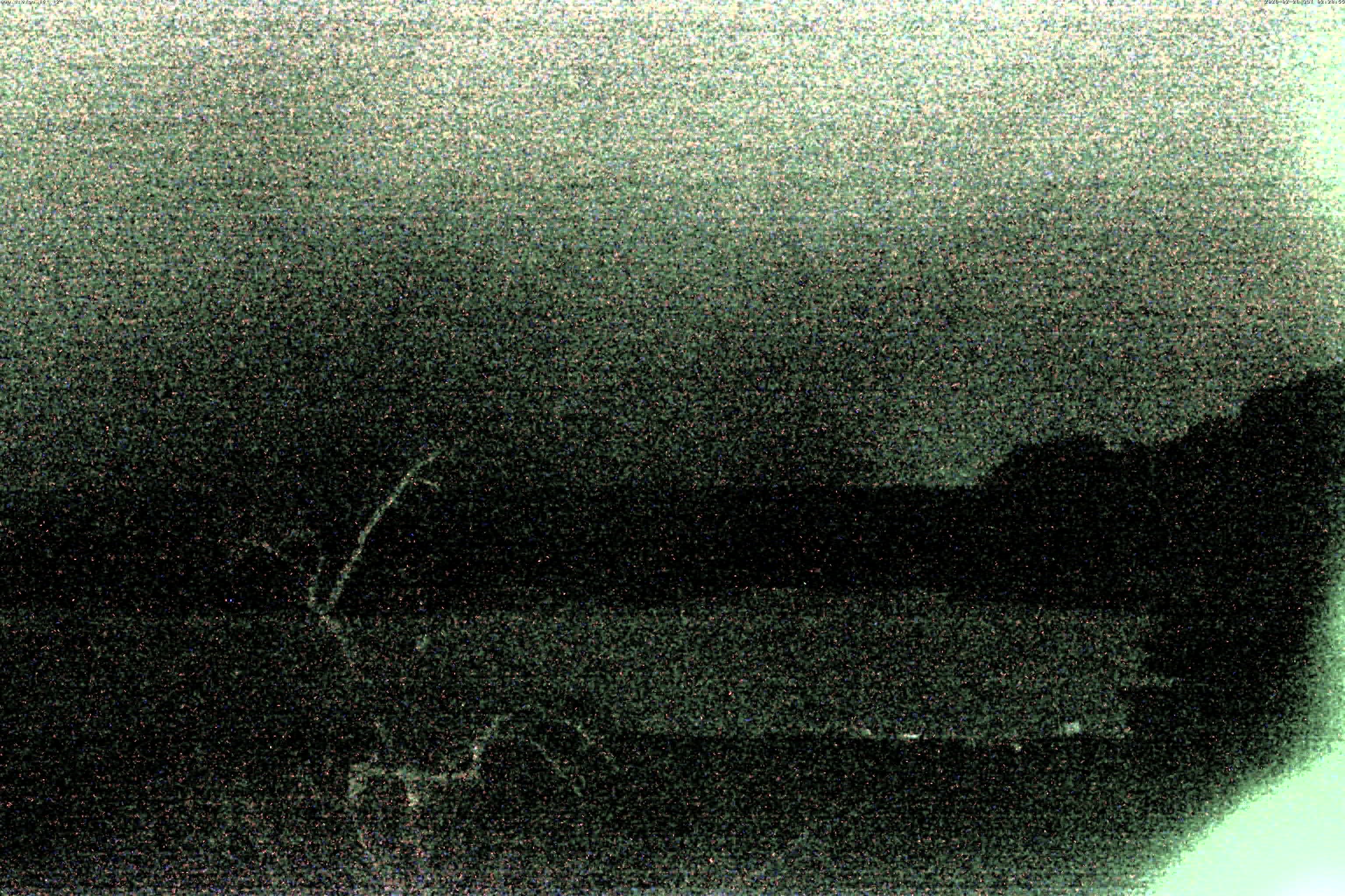 精進湖ライブカメラ