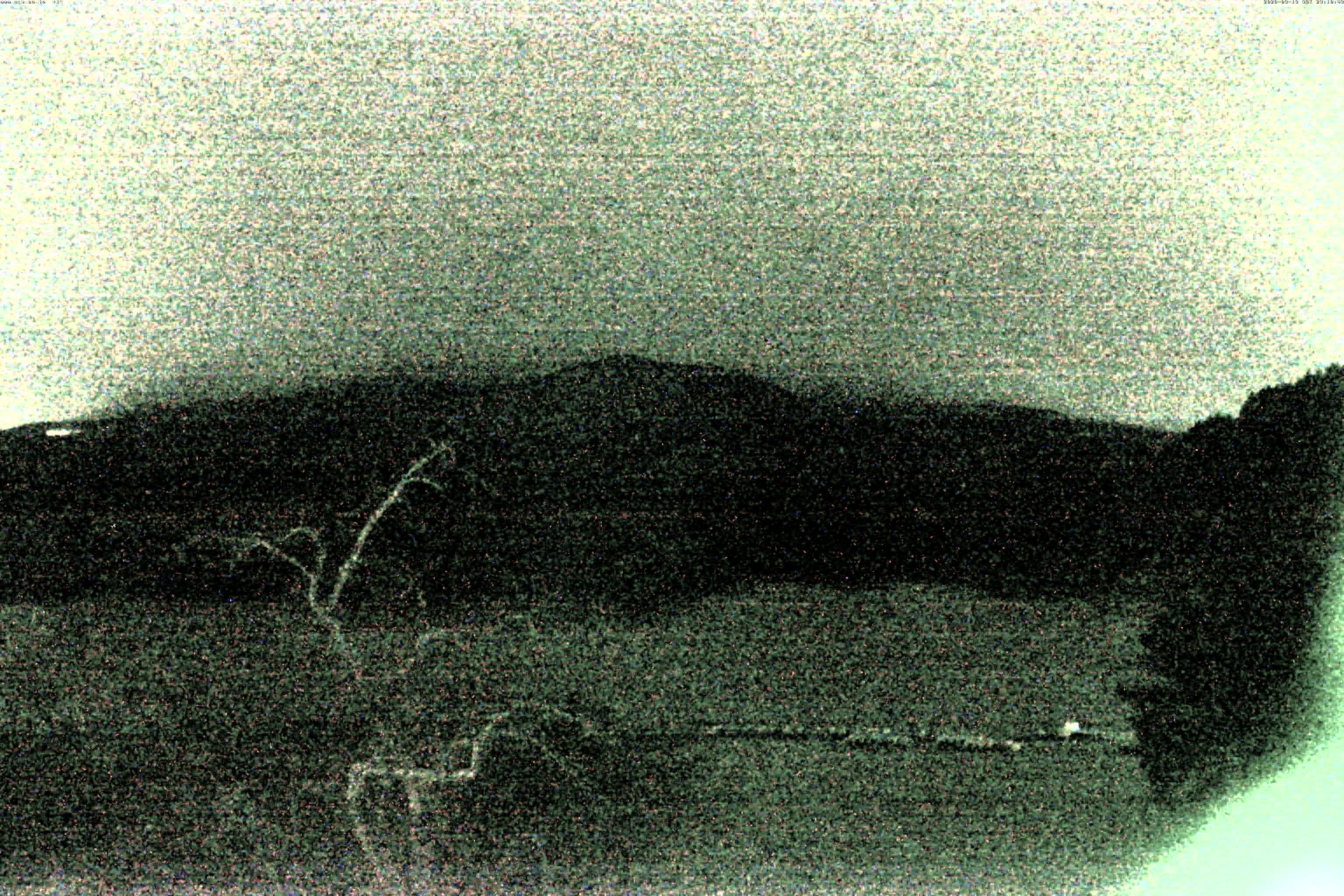 精進湖ライブカメラ