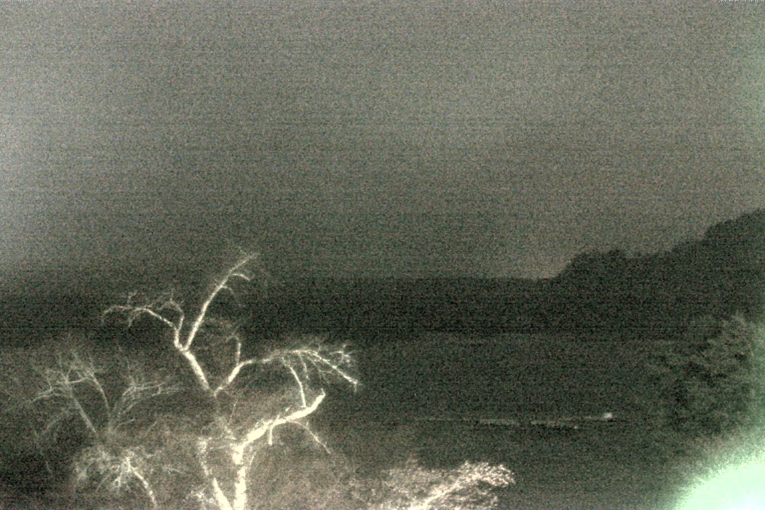 精進湖ライブカメラ