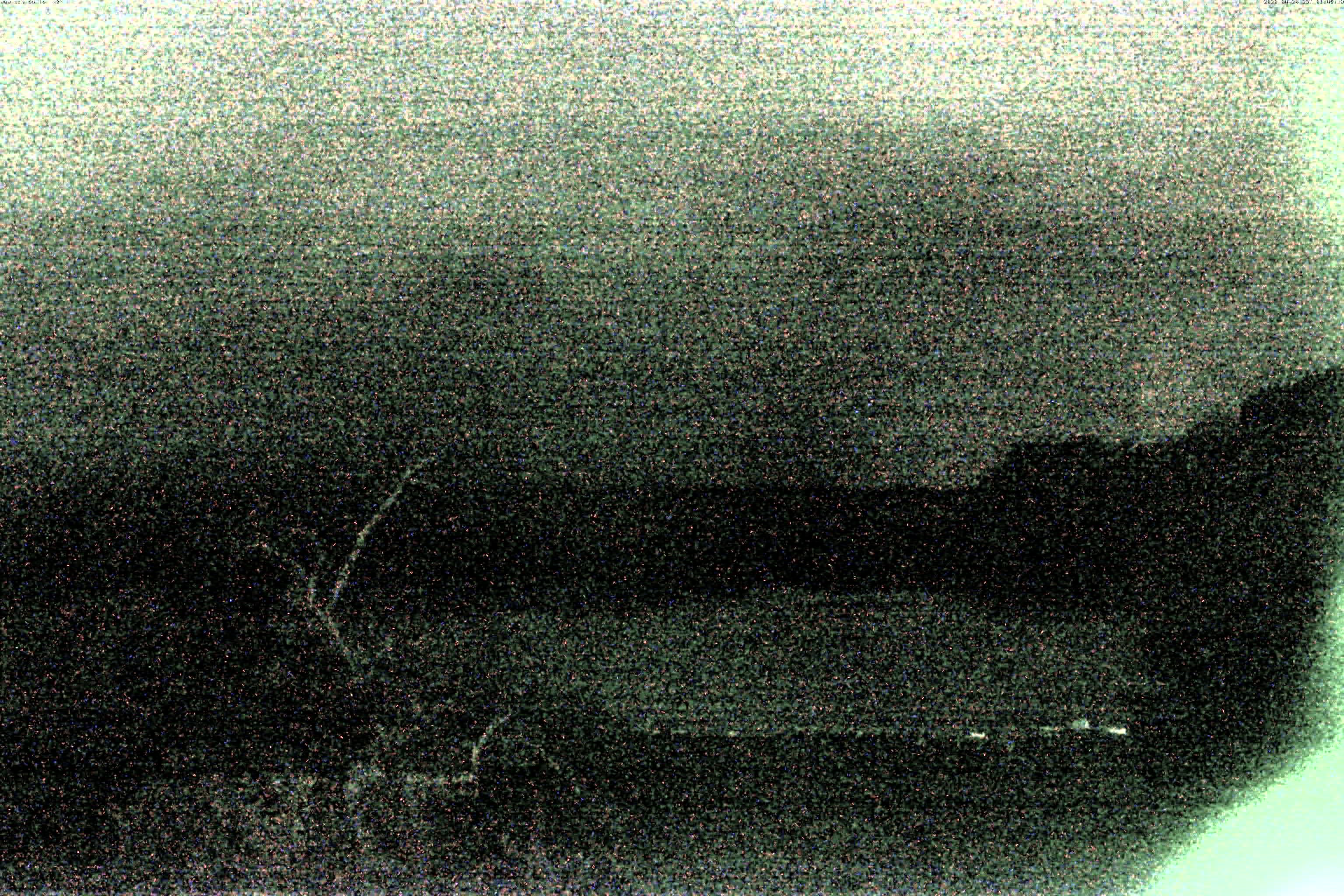 精進湖ライブカメラ