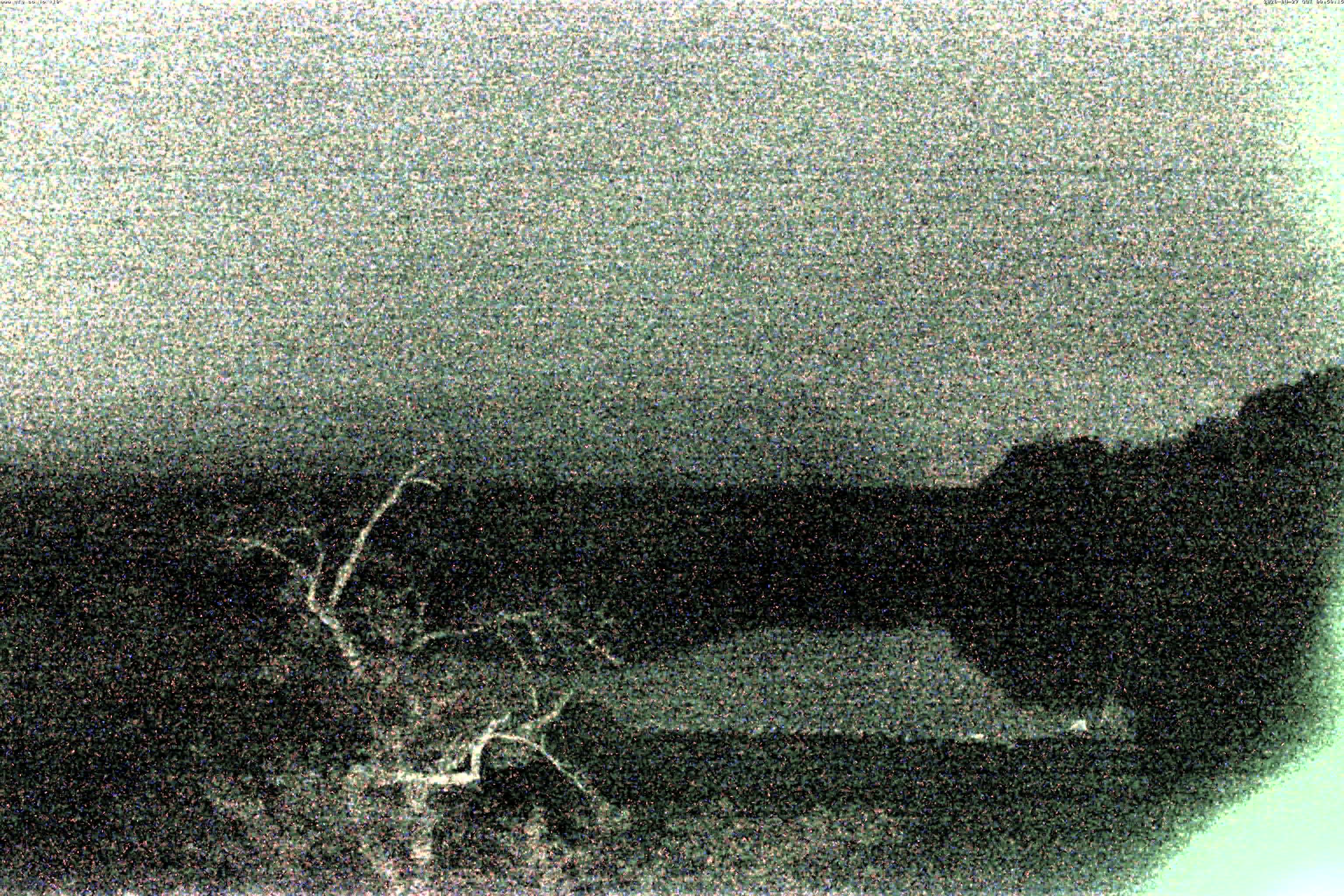 精進湖ライブカメラ