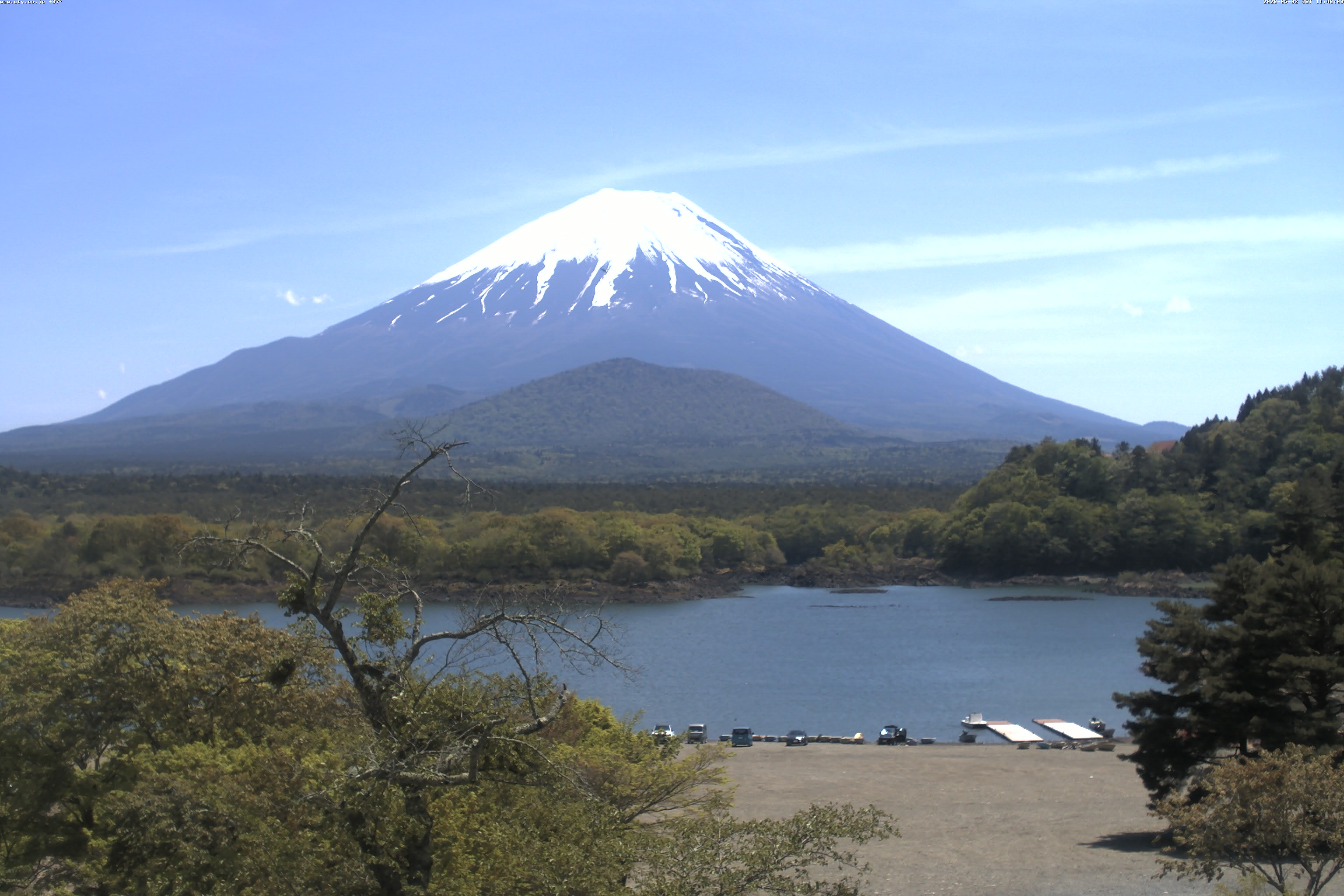 精進湖ライブカメラ