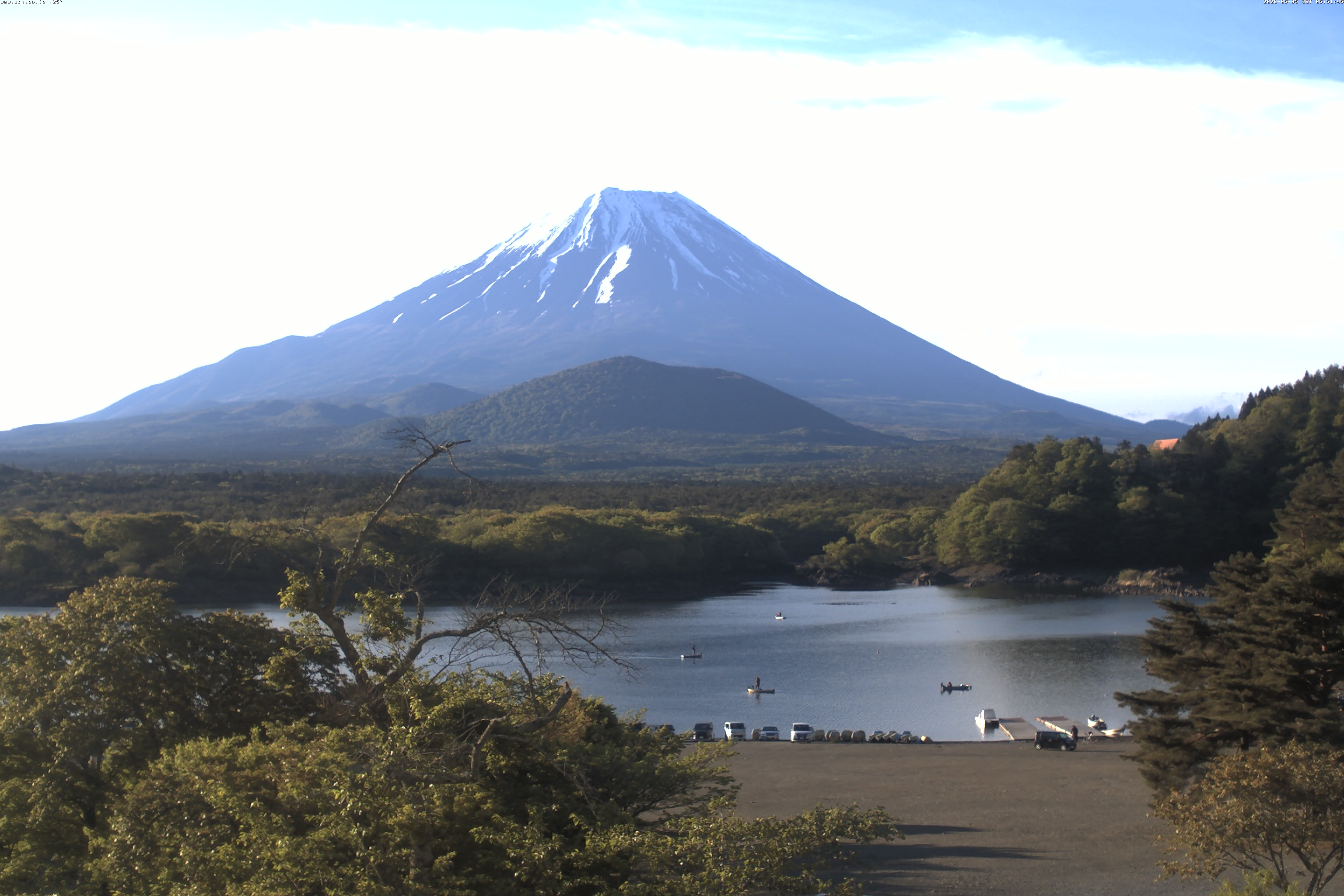 精進湖ライブカメラ