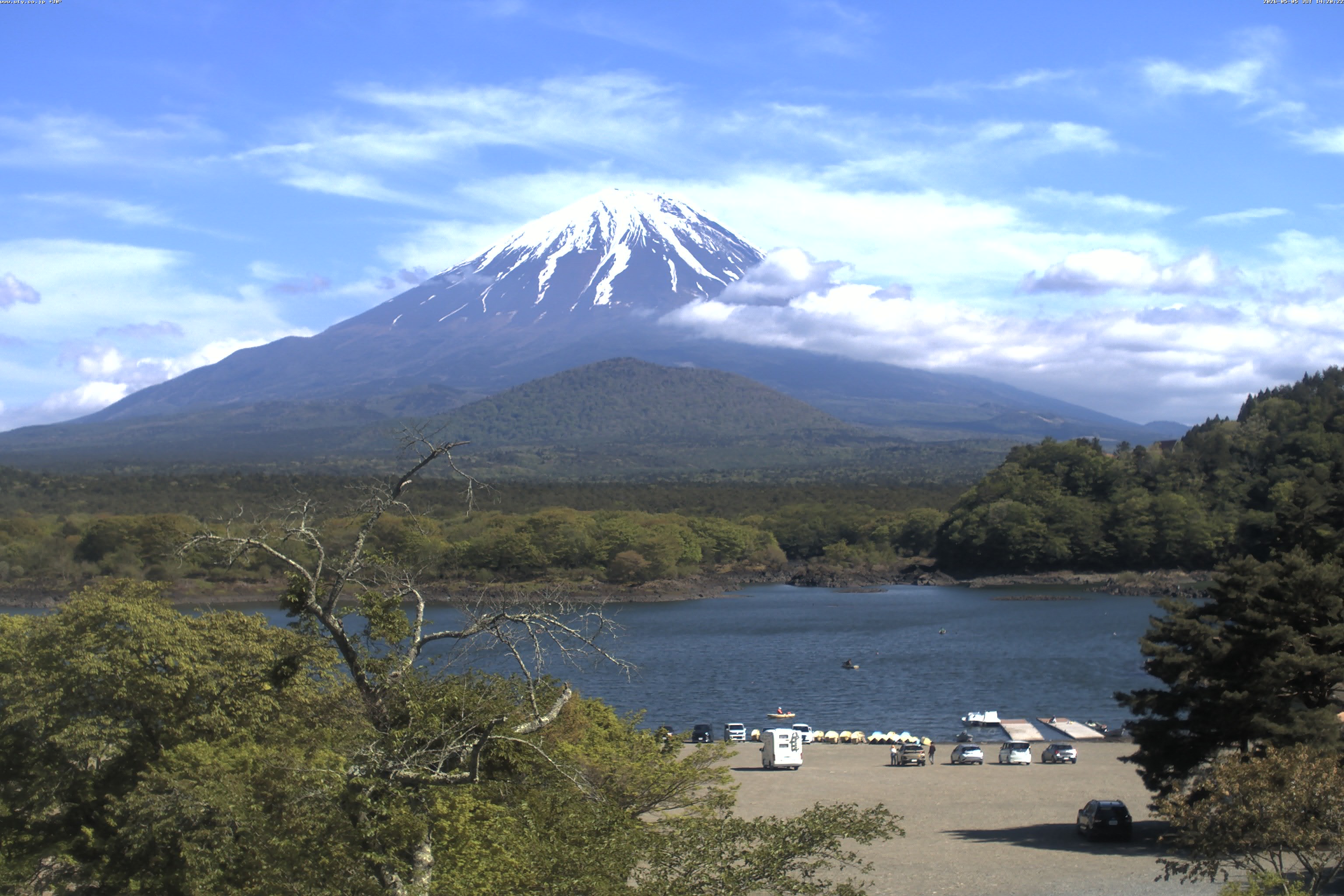 精進湖ライブカメラ