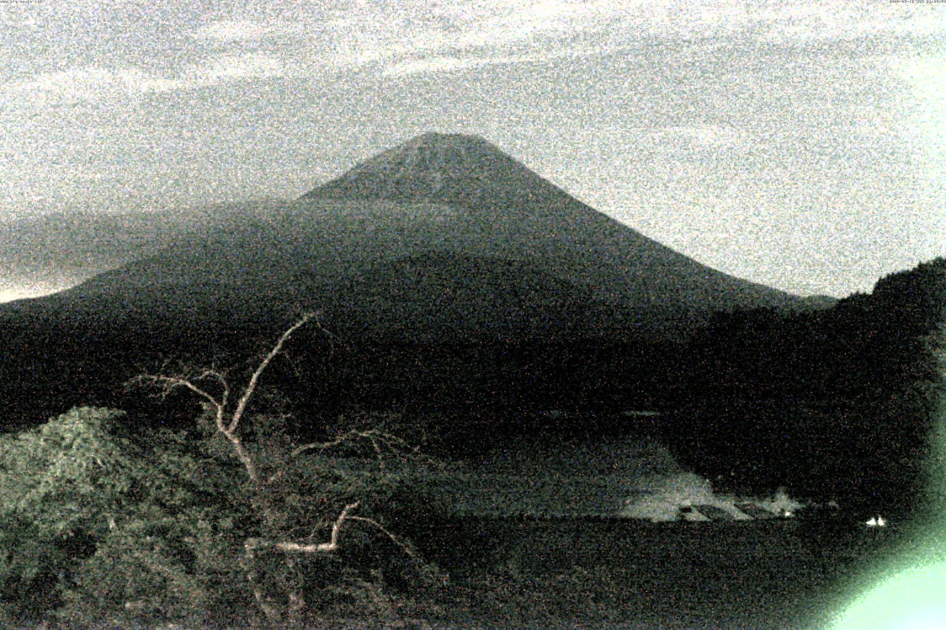 精進湖ライブカメラ