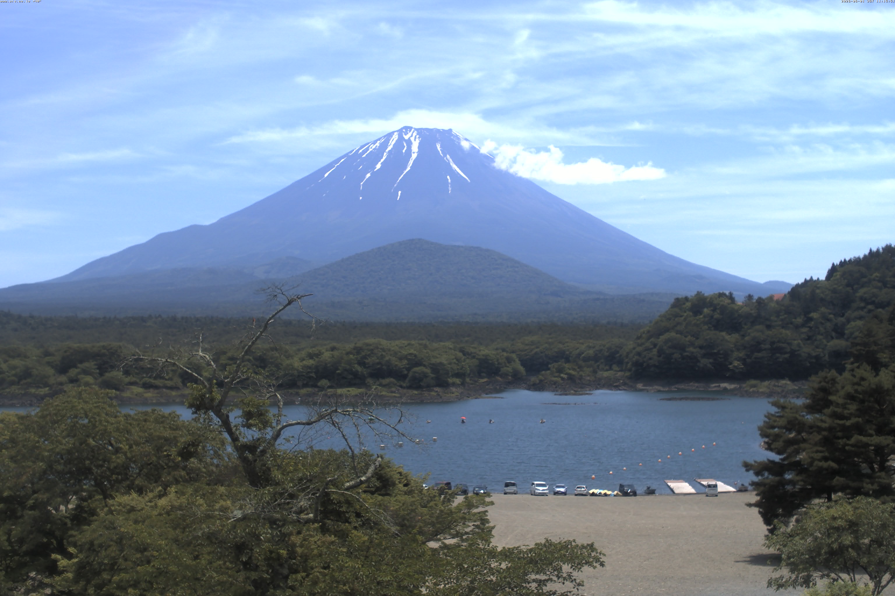 精進湖ライブカメラ