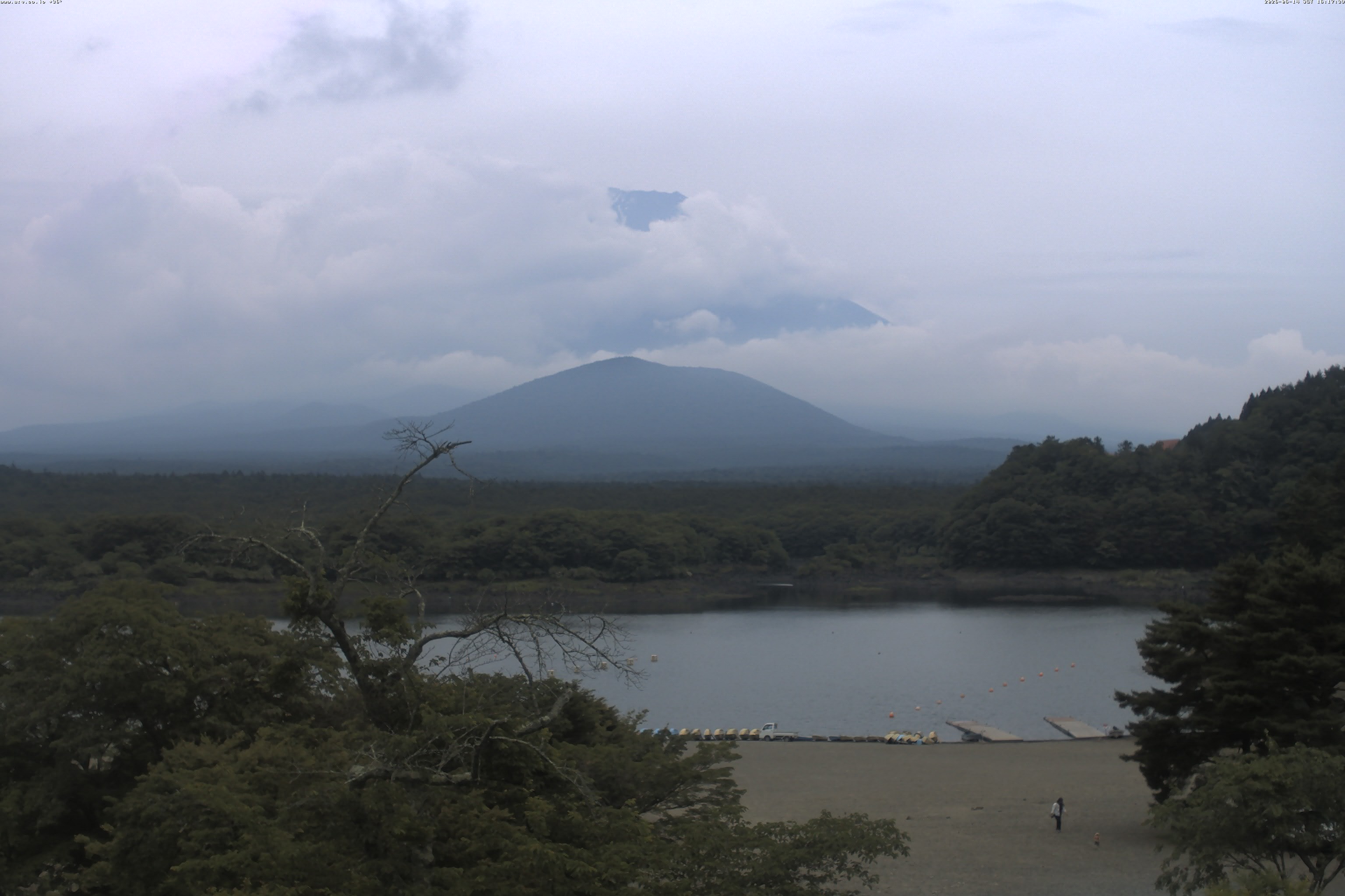 精進湖ライブカメラ