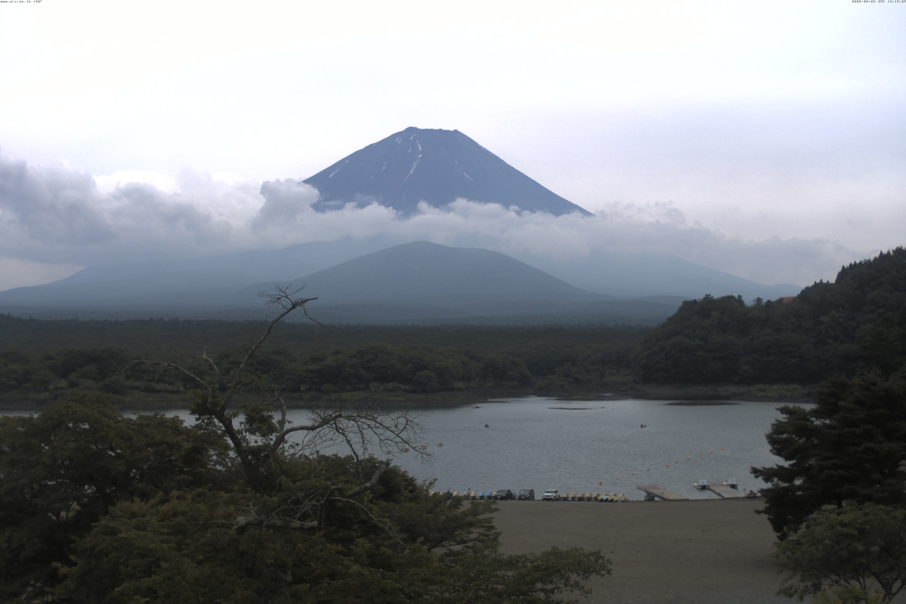 精進湖ライブカメラ