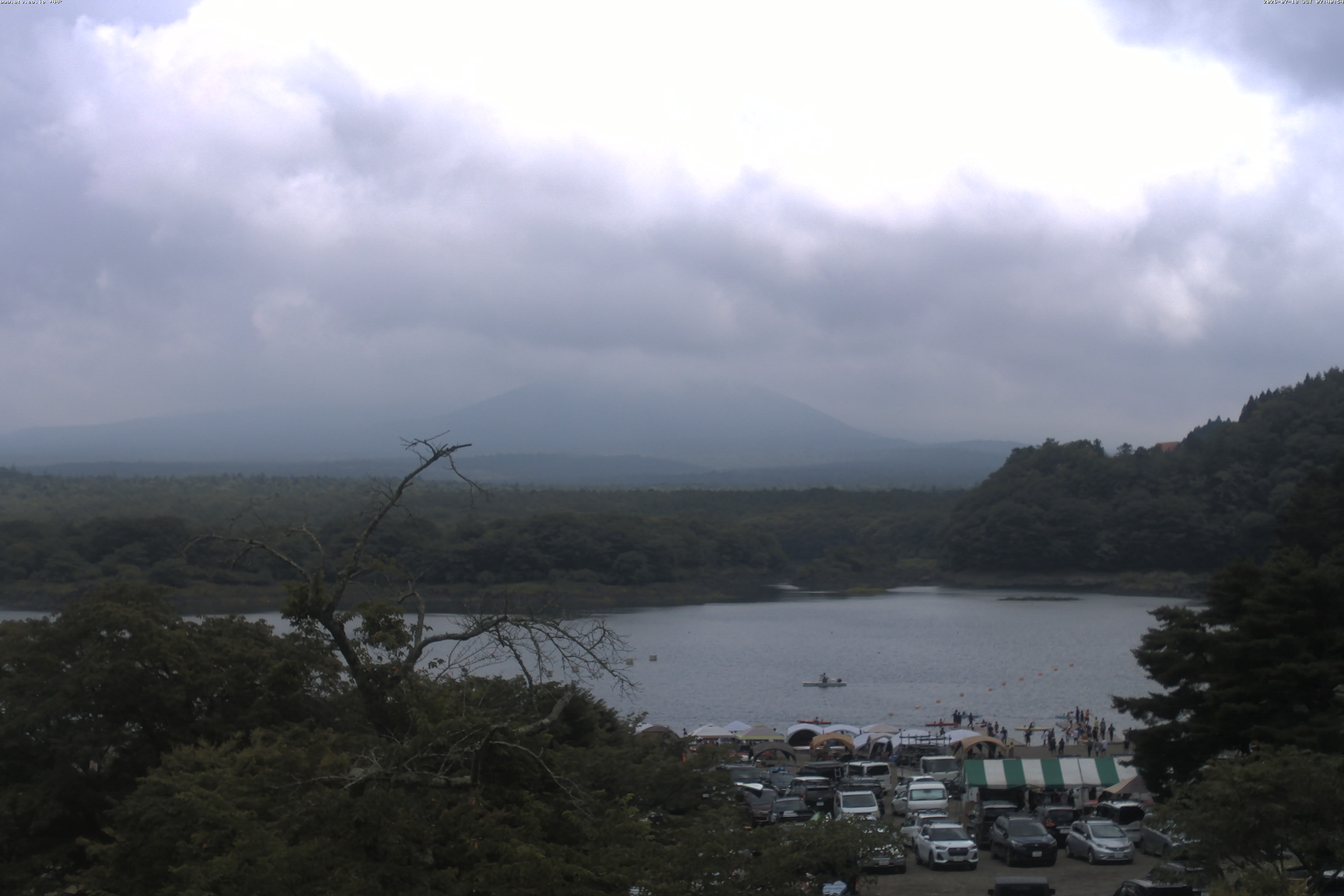 精進湖ライブカメラ