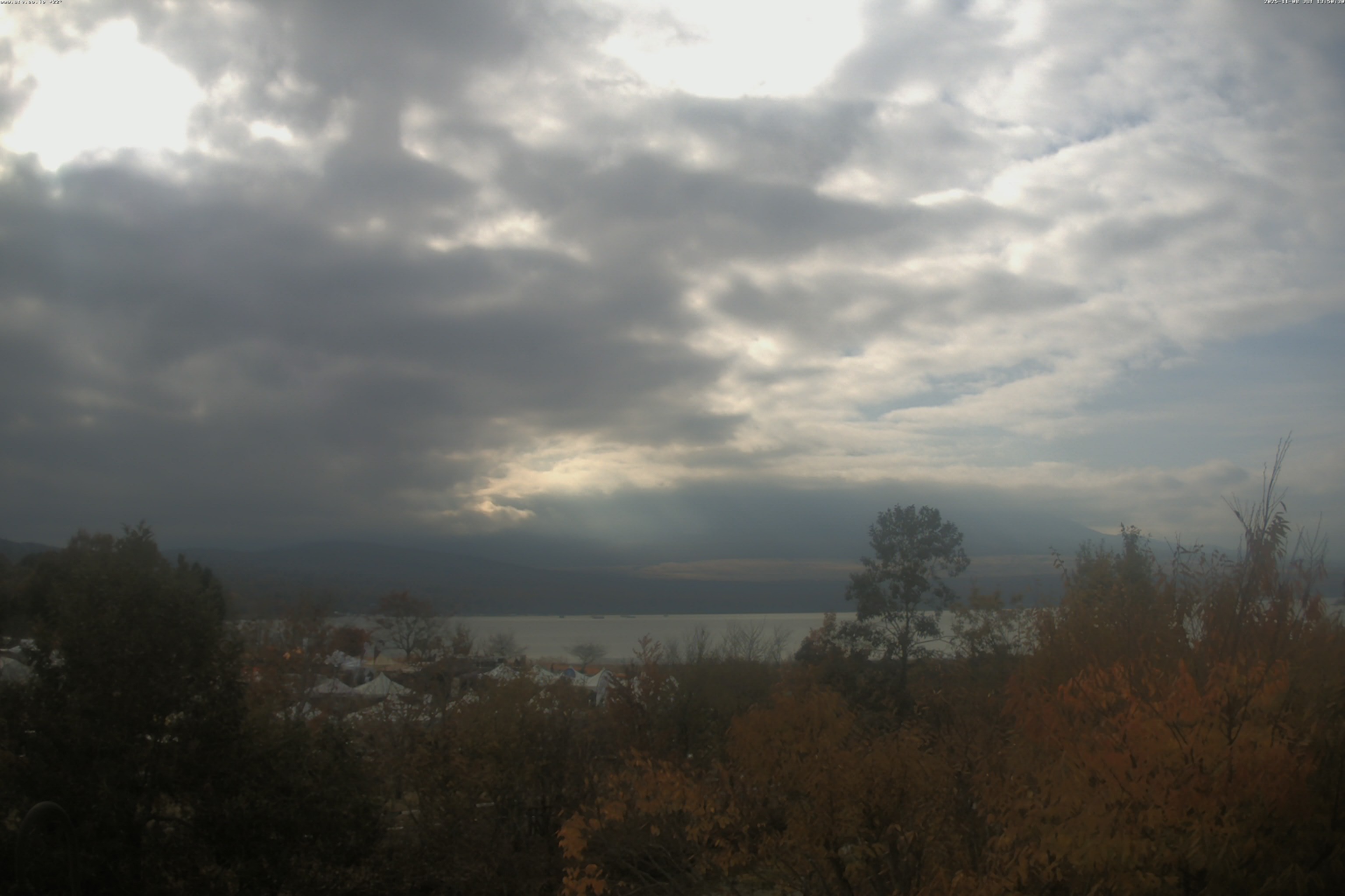 山中湖ライブカメラ