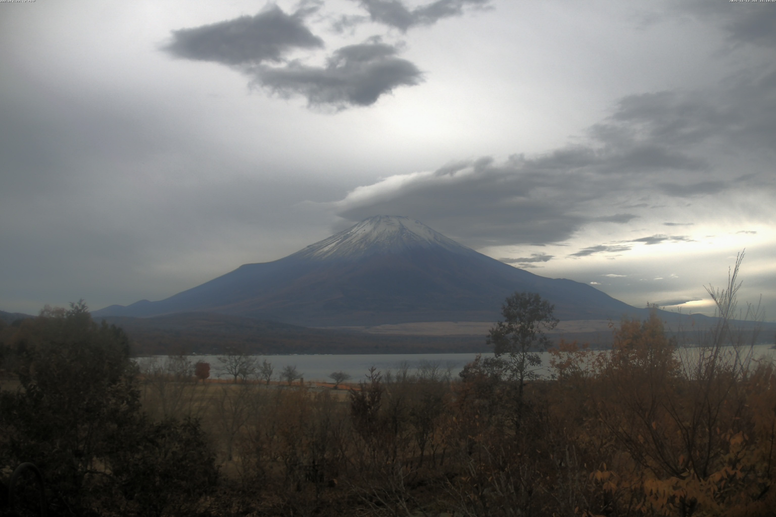 山中湖ライブカメラ