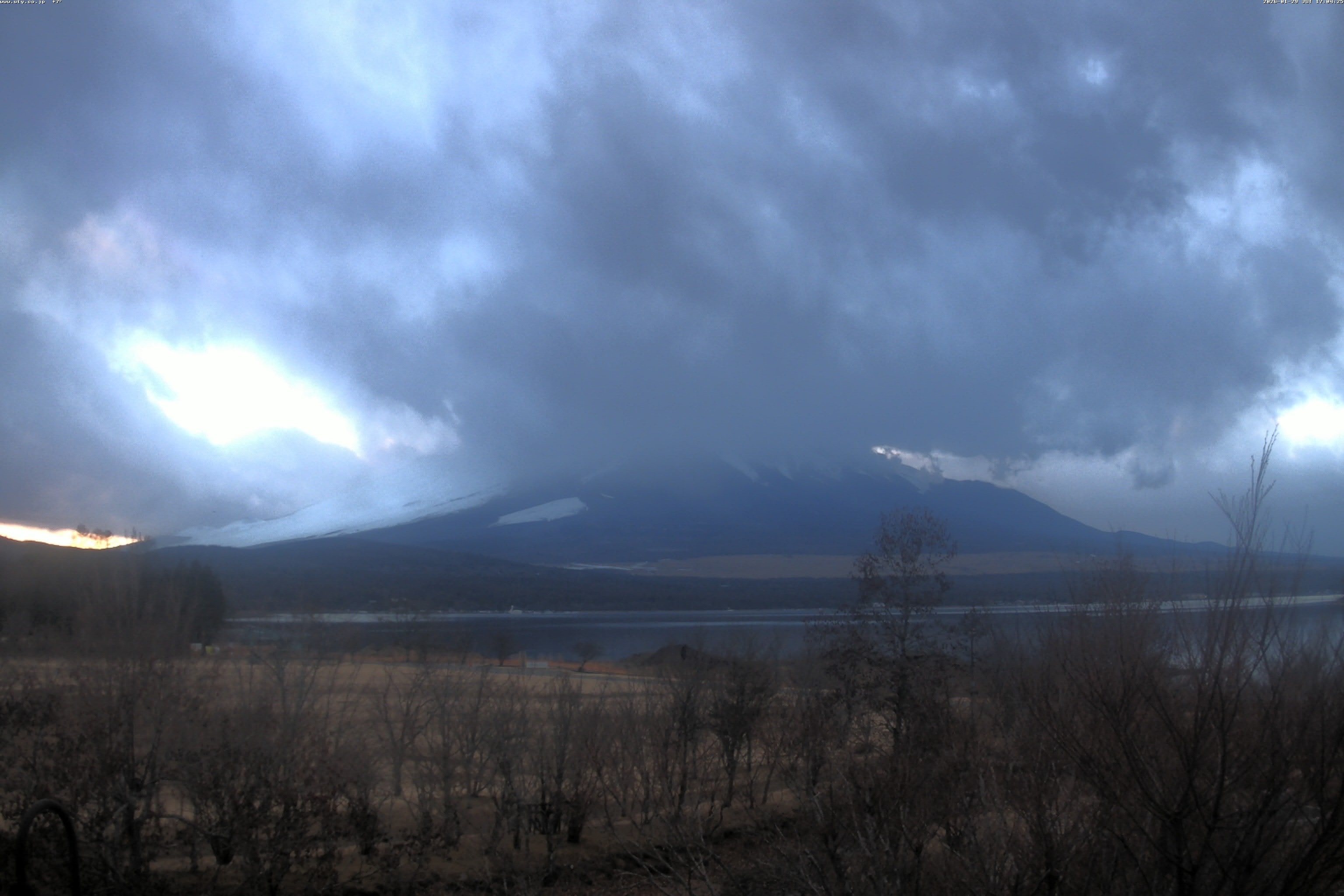 山中湖ライブカメラ