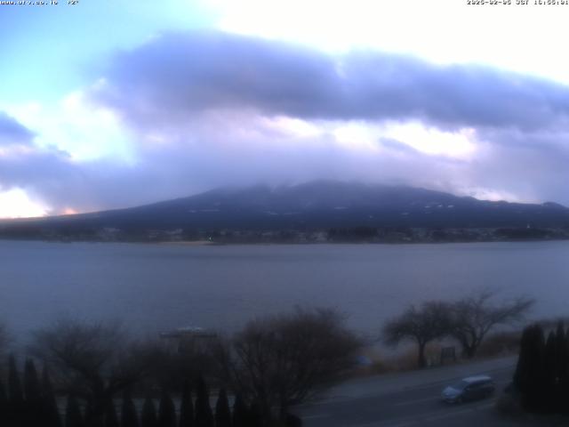 河口湖からの富士山