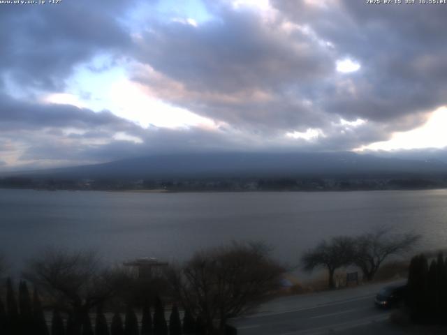 河口湖からの富士山