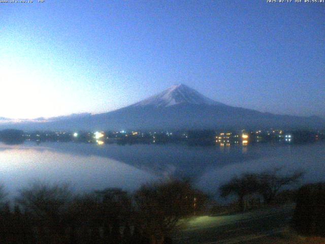 河口湖からの富士山